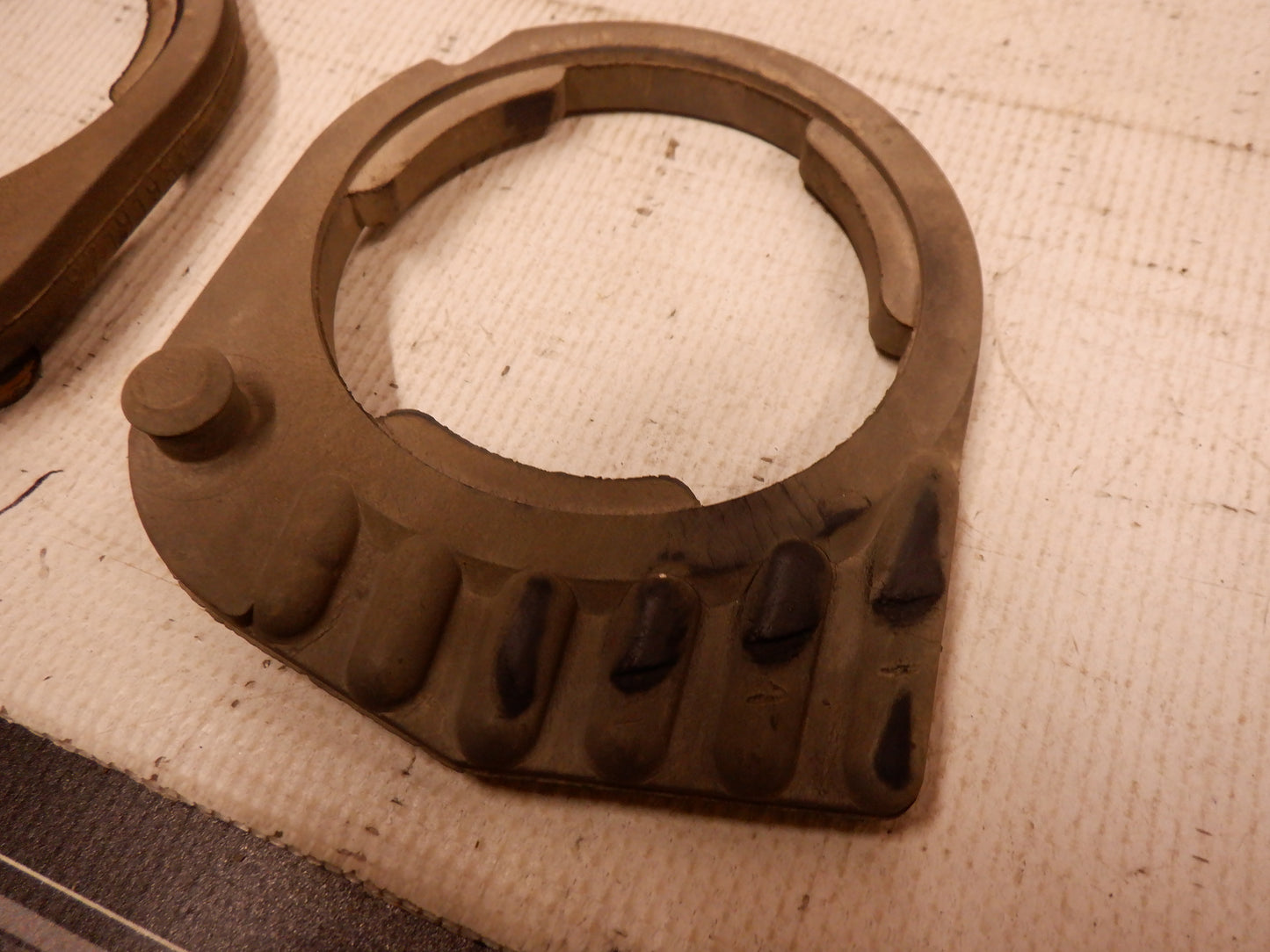 2009 Pontiac G8 Cradle Bushings Set OEM - Day's Parts Yard