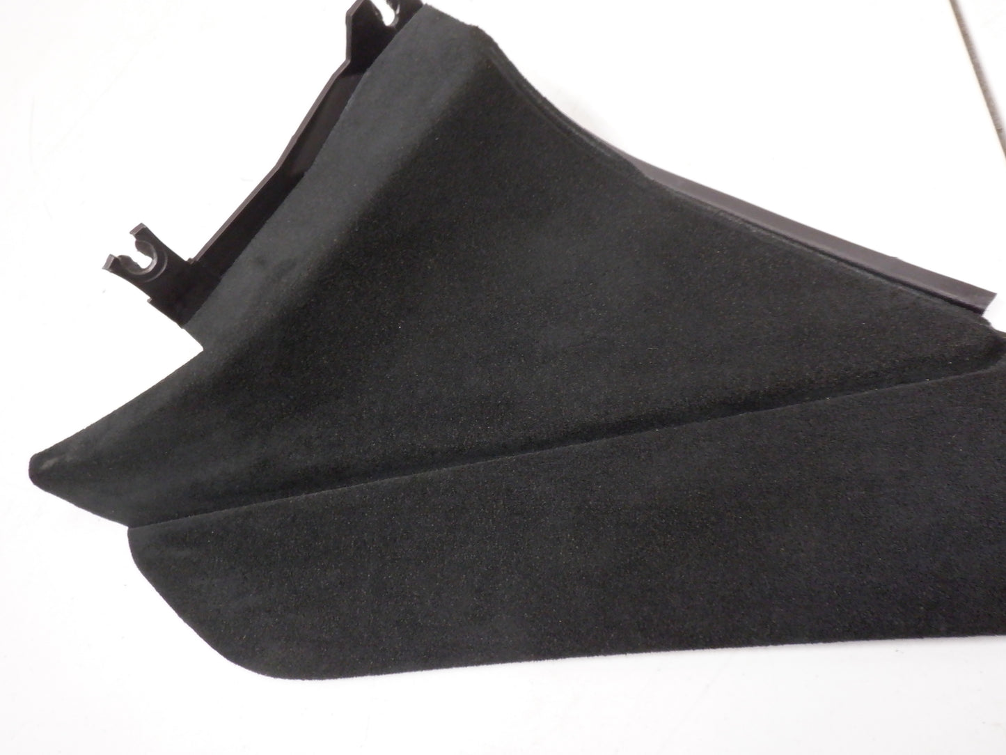 2004-06 Pontiac GTO Interior Suede Console Piece RH 92156766 OEM - Day's Parts Yard
