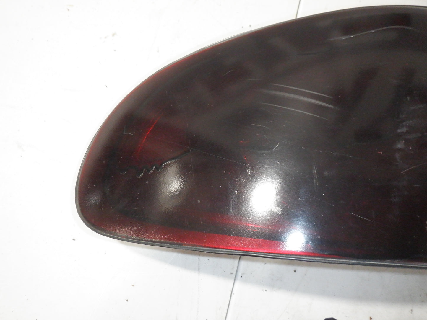 2004-06 Pontiac LH Taillight Tinted 92119491 OEM - Day's Parts Yard