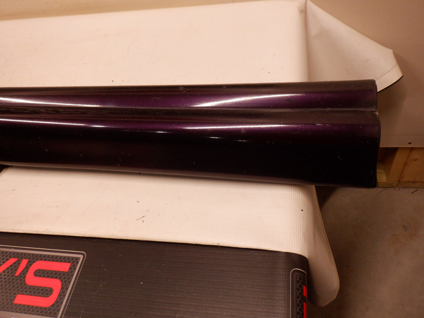 2004 Pontiac GTO RH Passenger Rocker Molding Panel Trim Purple 92059936 92078056 OEM - Day's Parts Yard