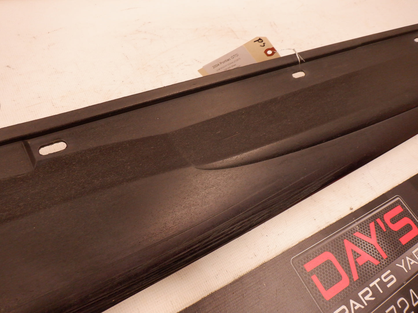 2004 Pontiac GTO RH Passenger Rocker Molding Panel Trim Purple 92059936 92078056 OEM - Day's Parts Yard