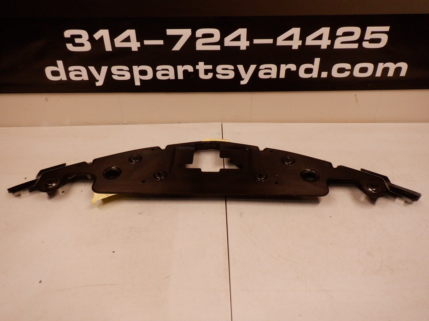 2017 Chevy Camaro Top Bumper Mount OEM - Day's Parts Yard