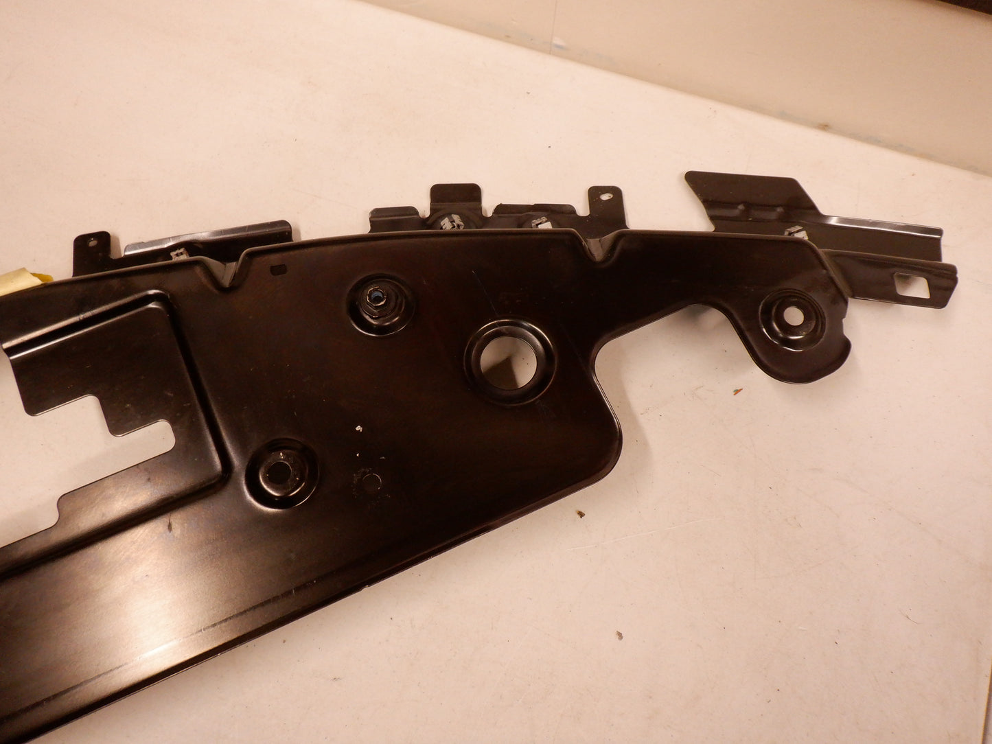 2017 Chevy Camaro Top Bumper Mount OEM - Day's Parts Yard