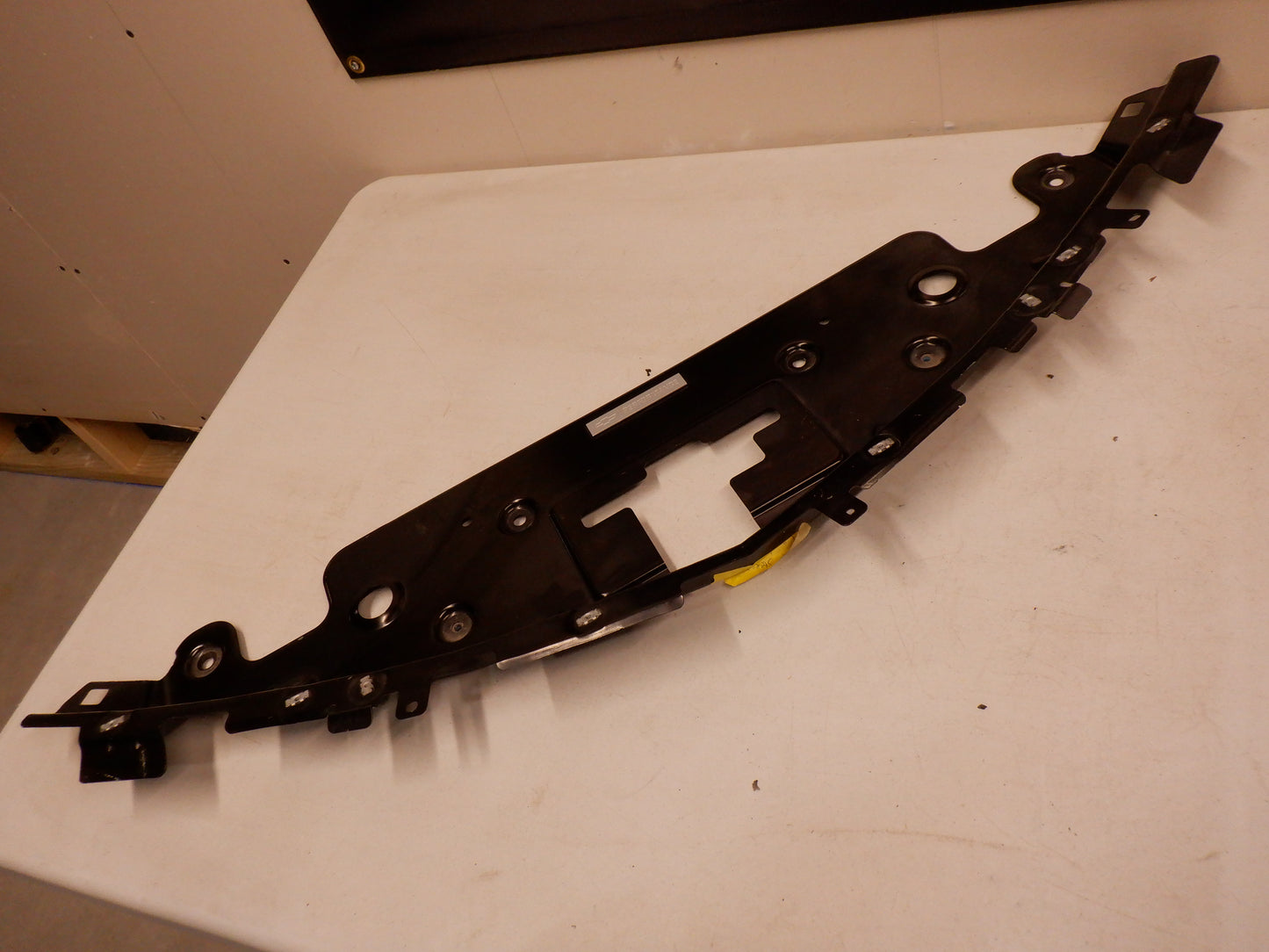 2017 Chevy Camaro Top Bumper Mount OEM - Day's Parts Yard