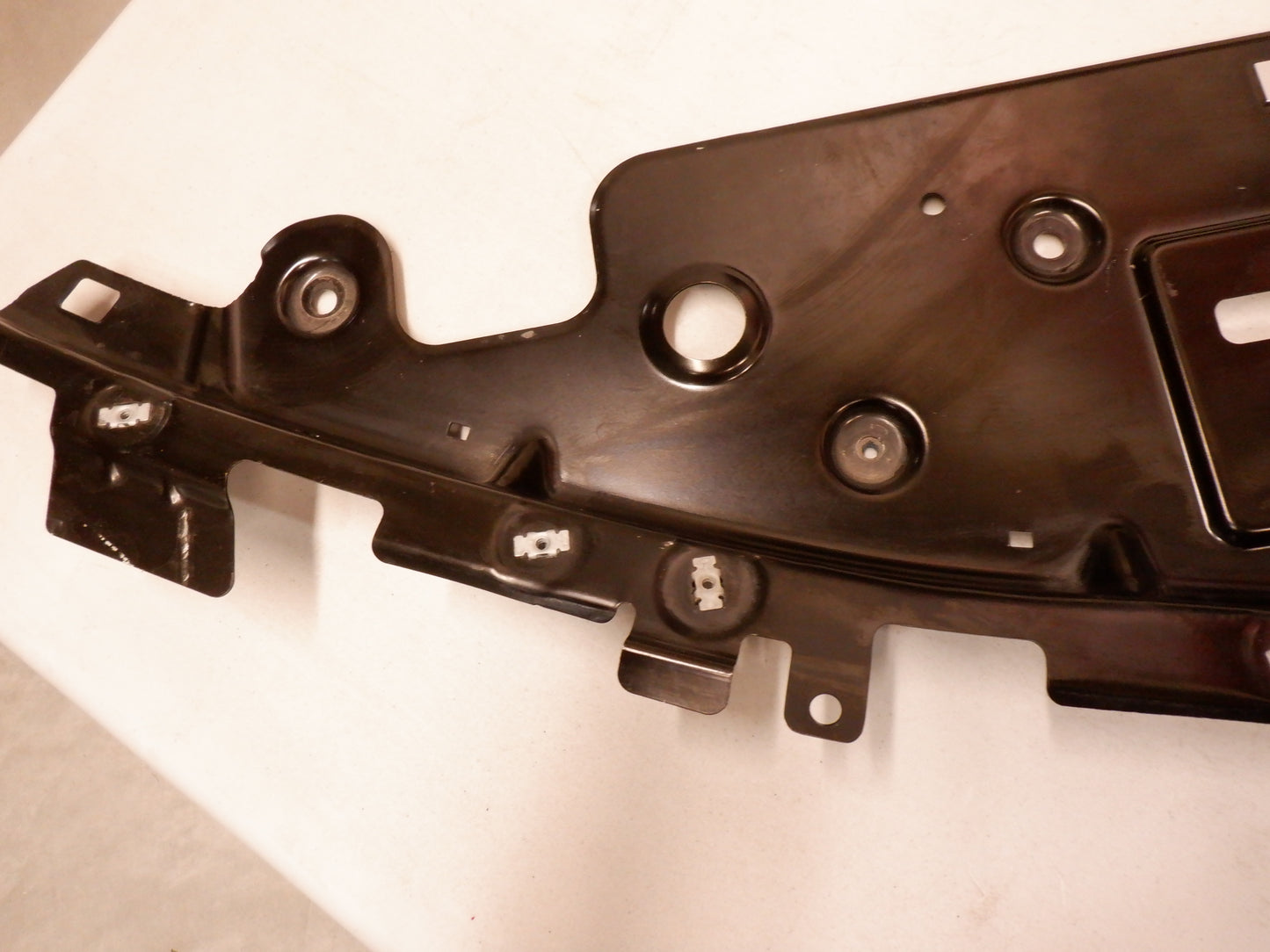 2017 Chevy Camaro Top Bumper Mount OEM - Day's Parts Yard