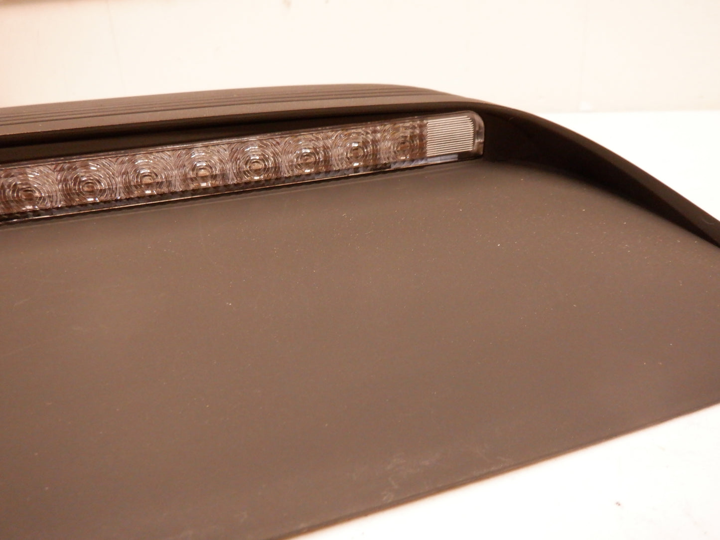 2005-2006 Pontiac GTO GM 3rd Brake Light Back Taillight 92160164 OEM - Day's Parts Yard