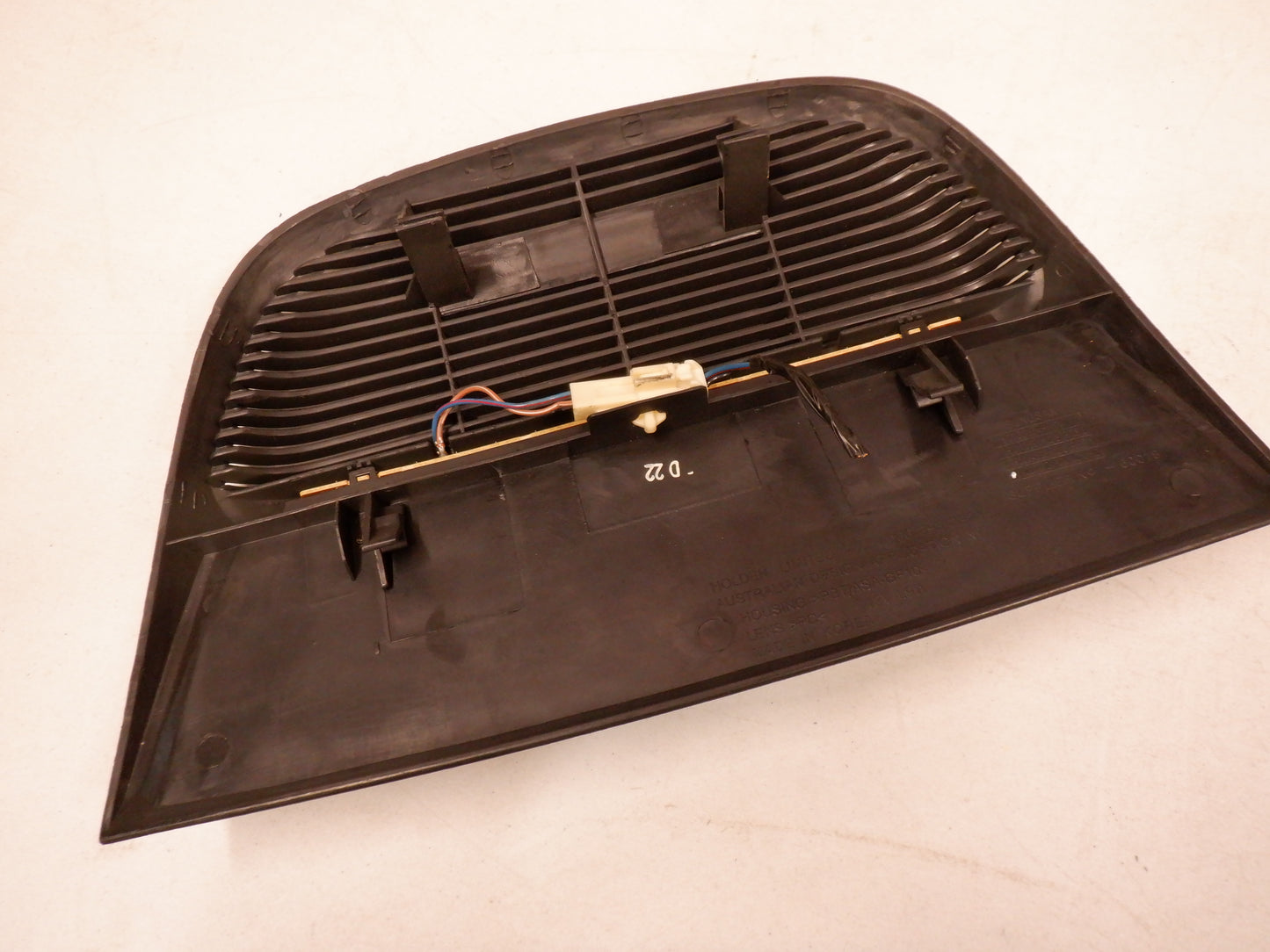 2005-2006 Pontiac GTO GM 3rd Brake Light Back Taillight 92160164 OEM - Day's Parts Yard