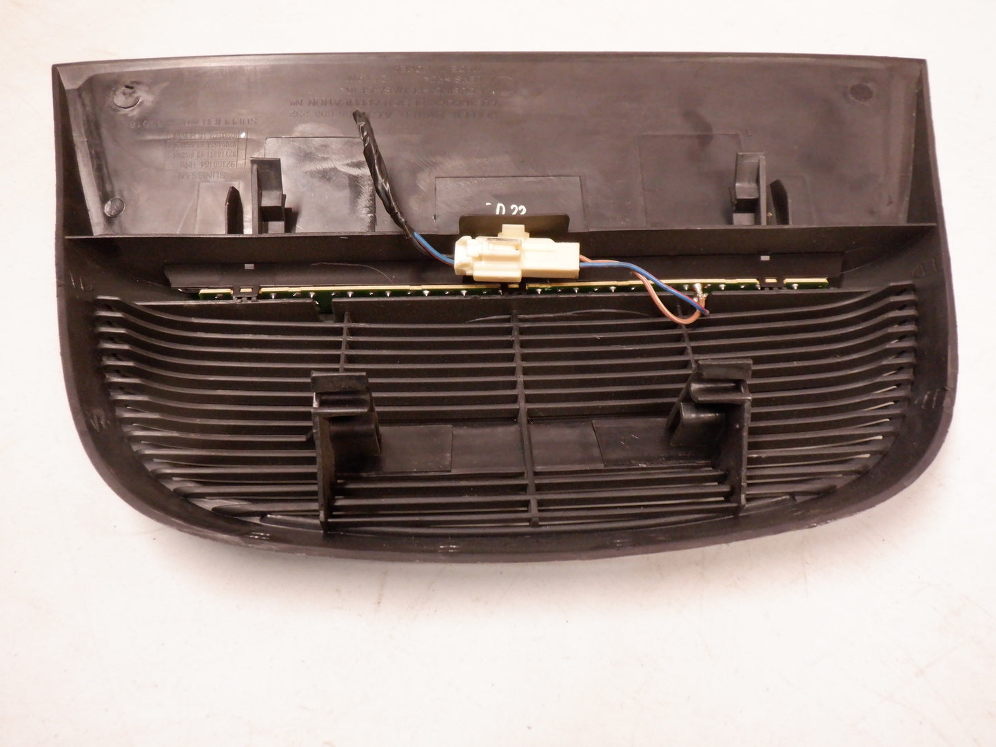 2005-2006 Pontiac GTO GM 3rd Brake Light Back Taillight 92160164 OEM - Day's Parts Yard