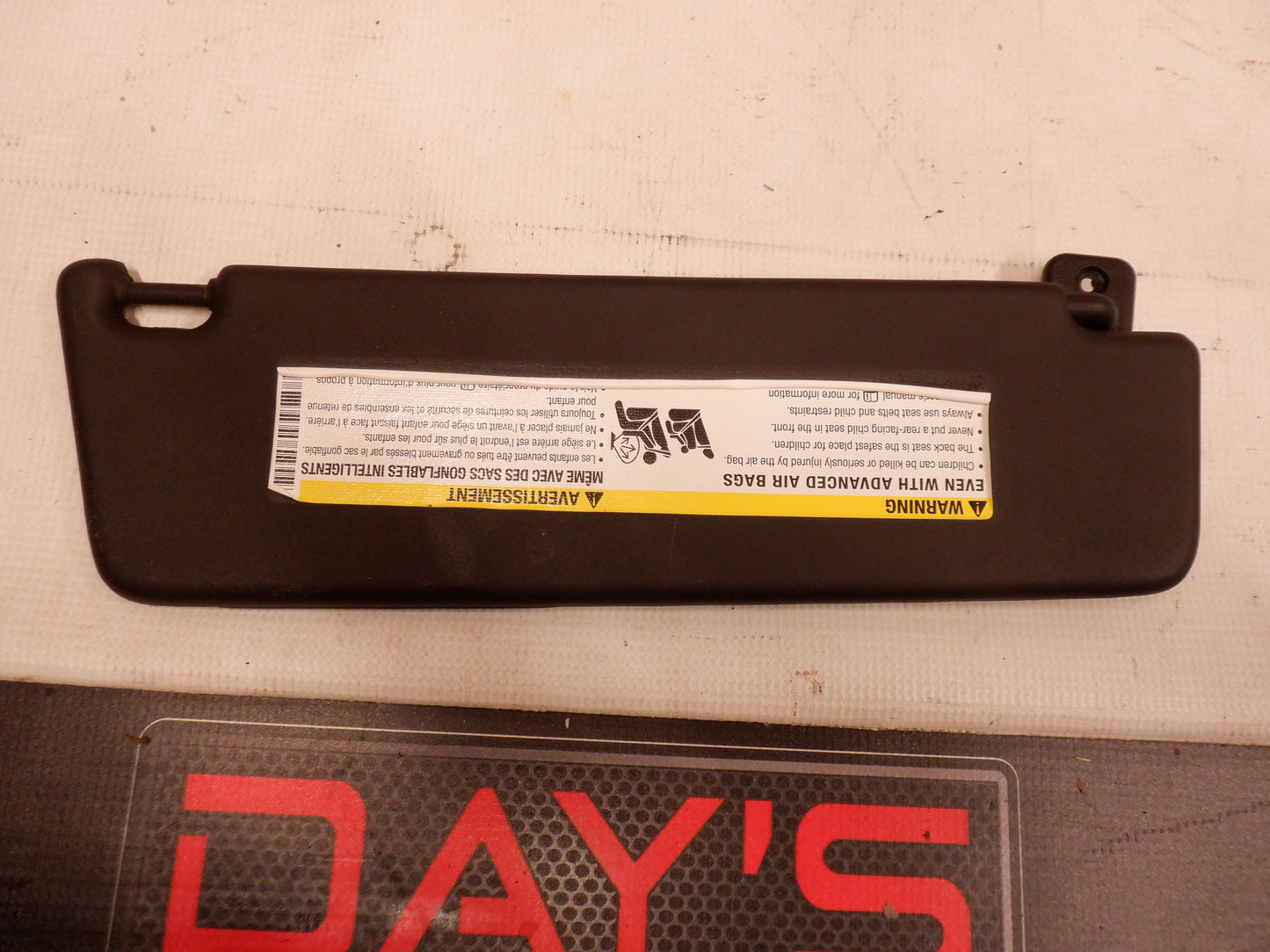 2010 Chevy Camaro LH Sun Visor OEM - Day's Parts Yard