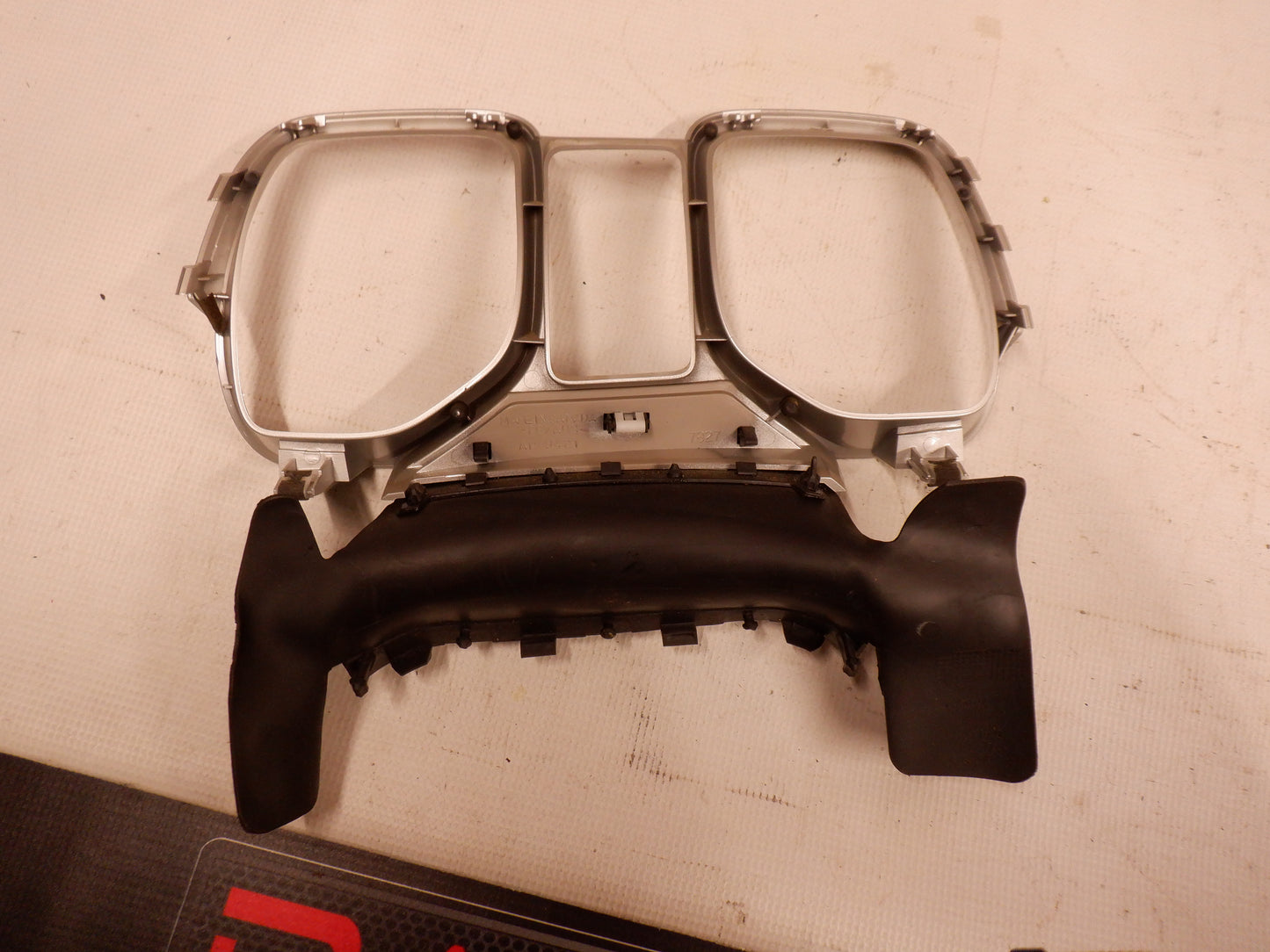 2010 Chevy Camaro SS Gauge Bezel Trim 92234805 OEM - Day's Parts Yard
