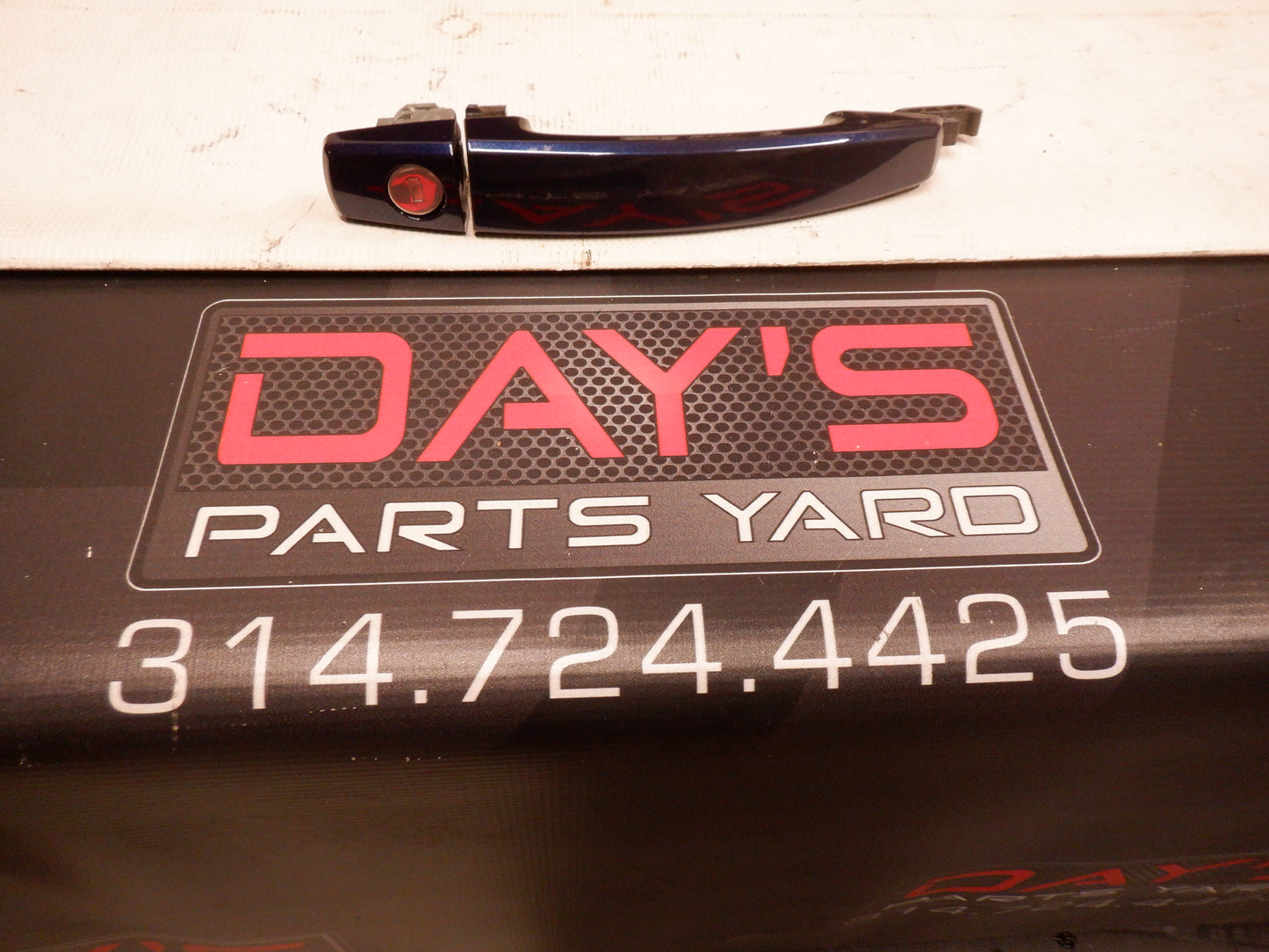2011 Chevy Camaro SS LH Exterior Door Handle OEM - Day's Parts Yard