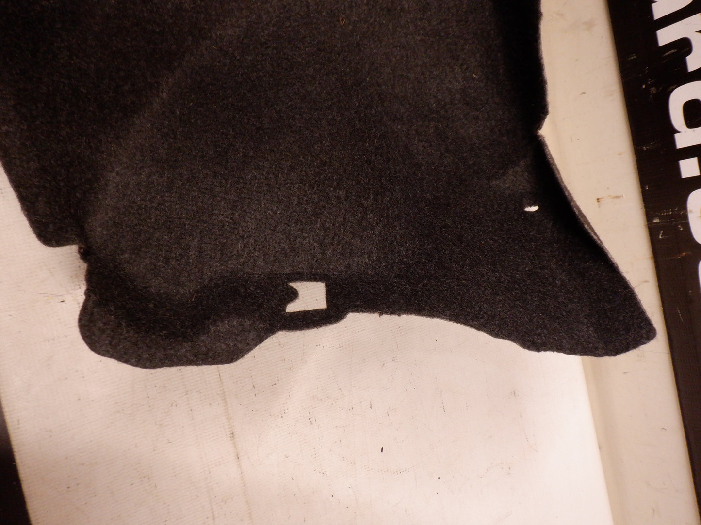 2006 Pontiac GTO LH Quarter Trunk Trim Carpet Liner 92155402 OEM - Day's Parts Yard