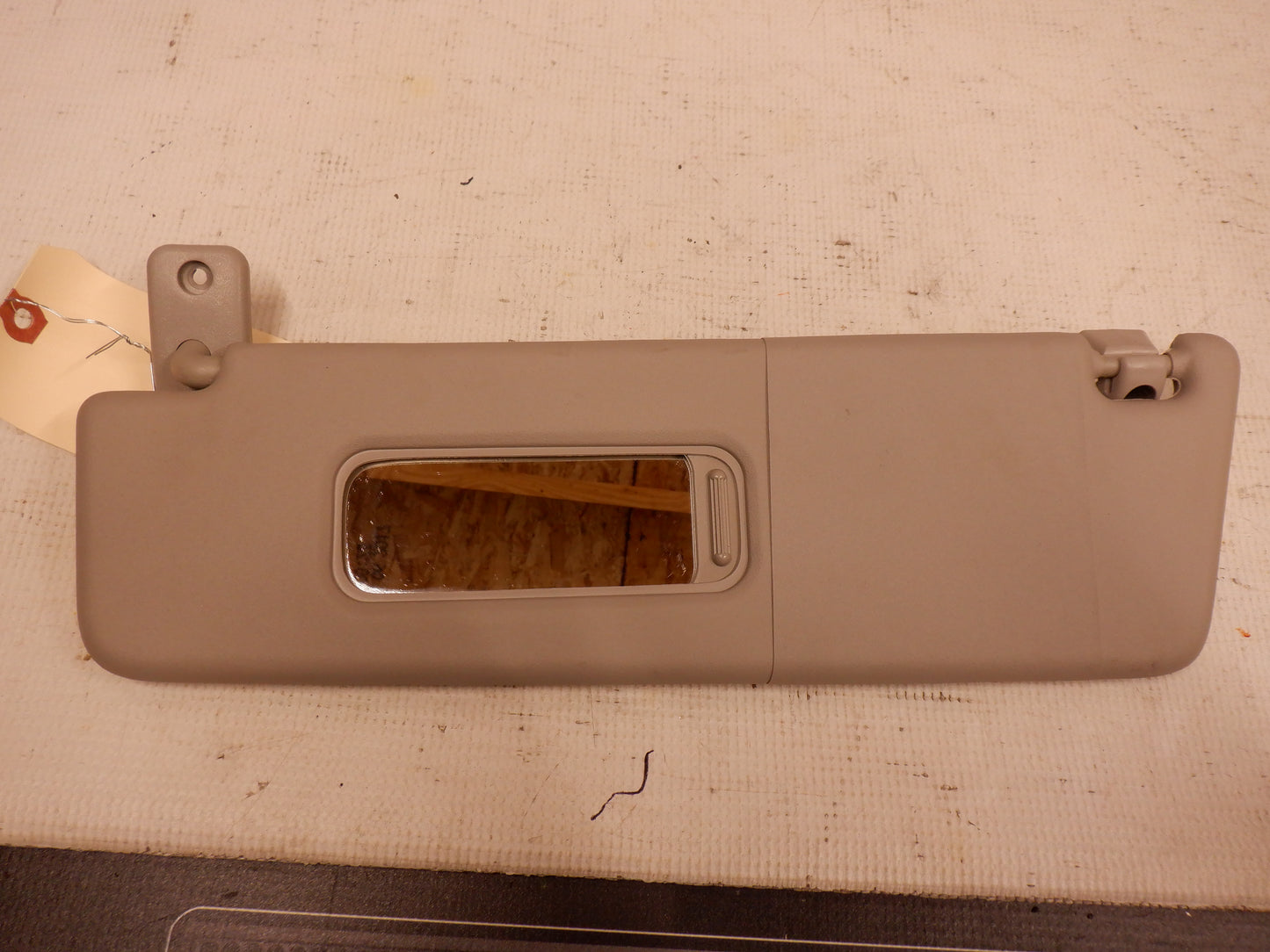 2011 Chevy Camaro SS LH Driver Sunvisor Sun Visor with Clip OEM - Day's Parts Yard