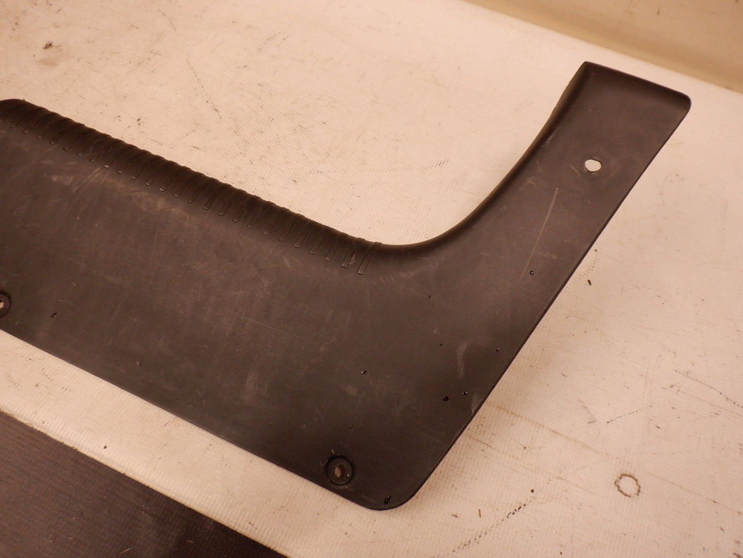 2006 Pontiac GTO Trunk Wall Plastic Cover Trim Panel 92162365 OEM - Day's Parts Yard