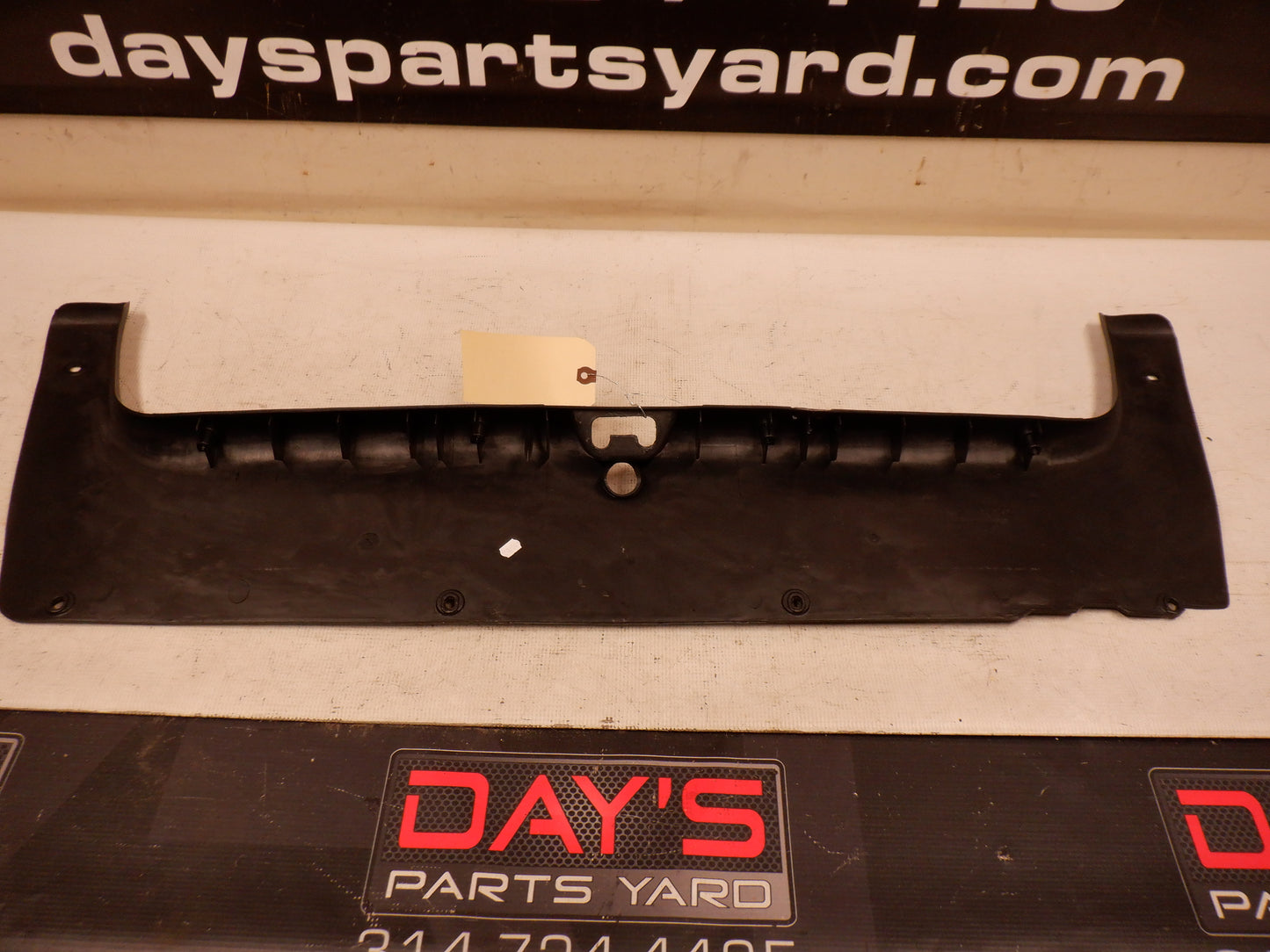 2006 Pontiac GTO Trunk Wall Plastic Cover Trim Panel 92162365 OEM - Day's Parts Yard