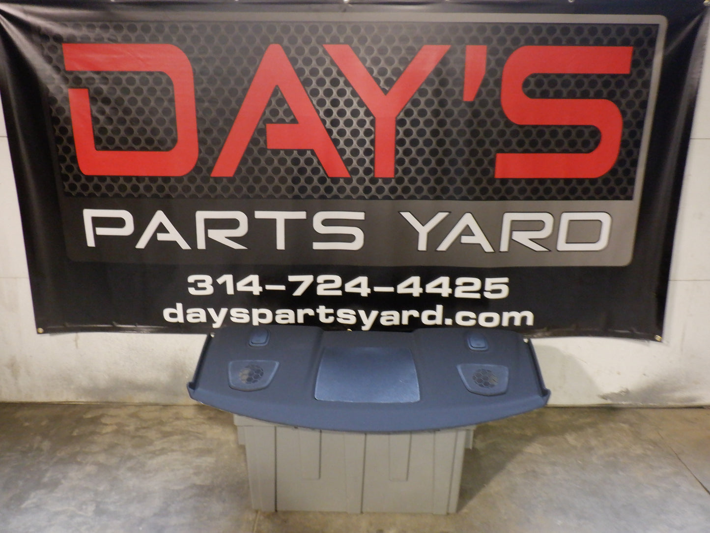 2014 Cadillac CTS-V Coupe Package Tray 22931675 OEM - Day's Parts Yard