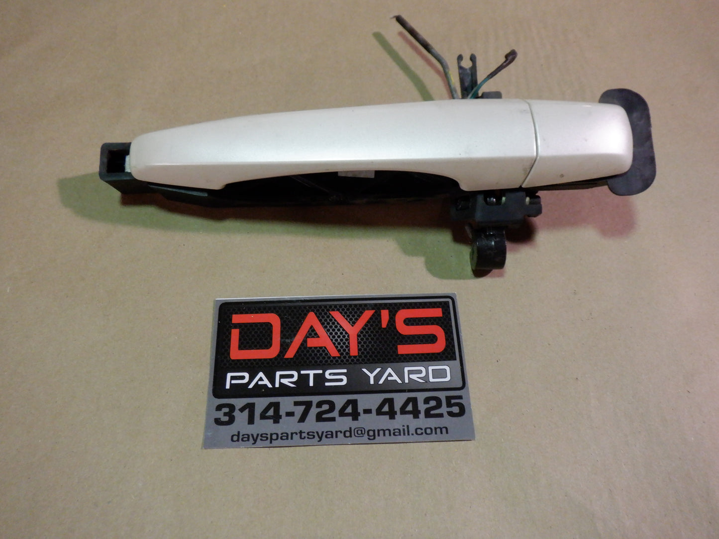2009 Cadillac CTS-V Sedan Rear Handle Rear RH Passenger OEM - Day's Parts Yard