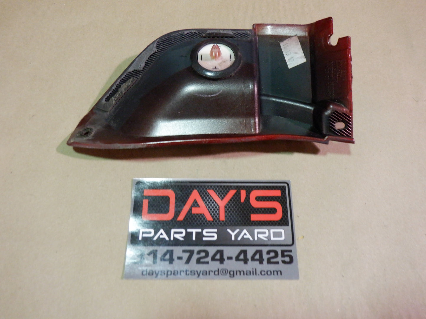 2014 Cadillac CTS-V Coupe Door Handle Bezel LH 22743505 OEM - Day's Parts Yard