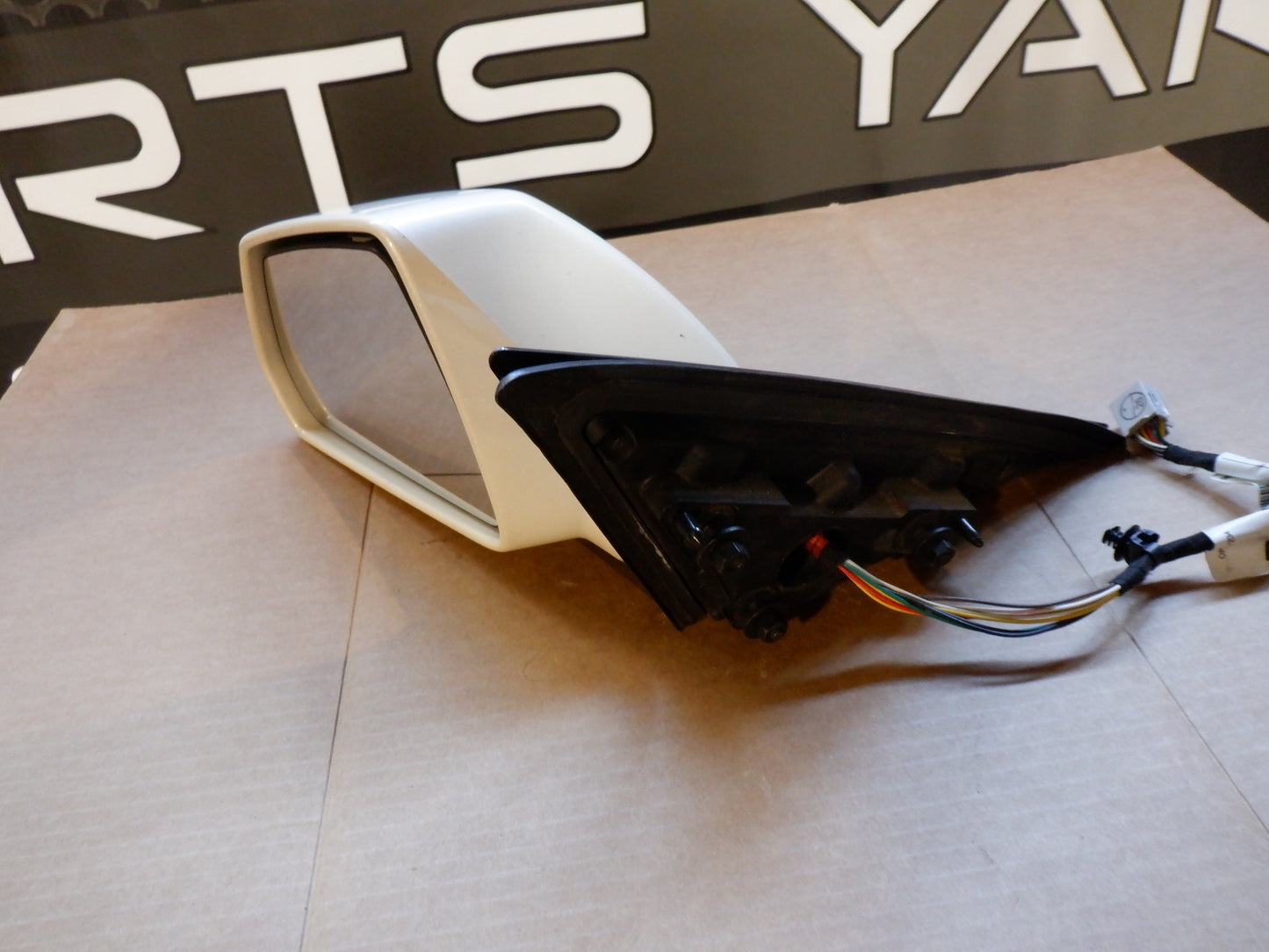 2009 Cadillac CTS-V Sedan Exterior Mirror LH 25951503 OEM - Day's Parts Yard