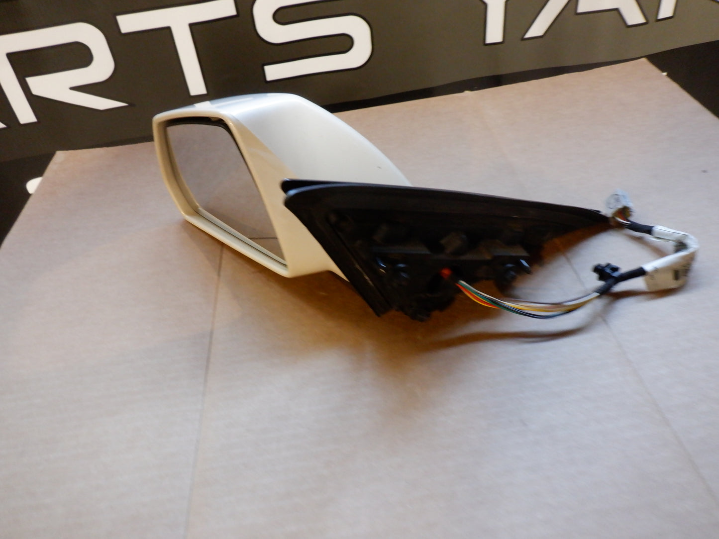 2009 Cadillac CTS-V Sedan Exterior Mirror LH 25951503 OEM - Day's Parts Yard