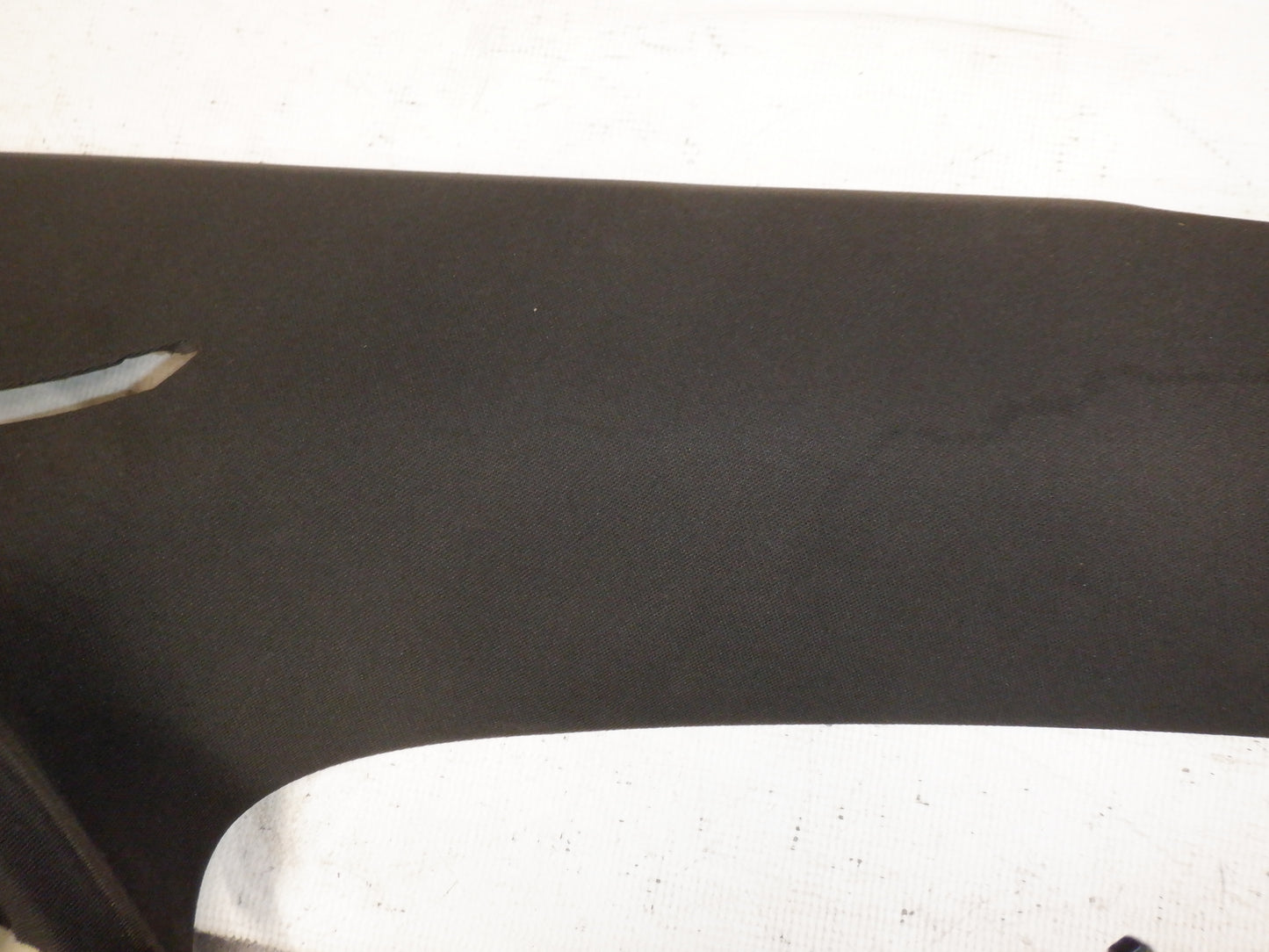 2006 Pontiac GTO LH Drivers Rear Pillar Trim Seat Belt Cover 92089331 OEM - Day's Parts Yard