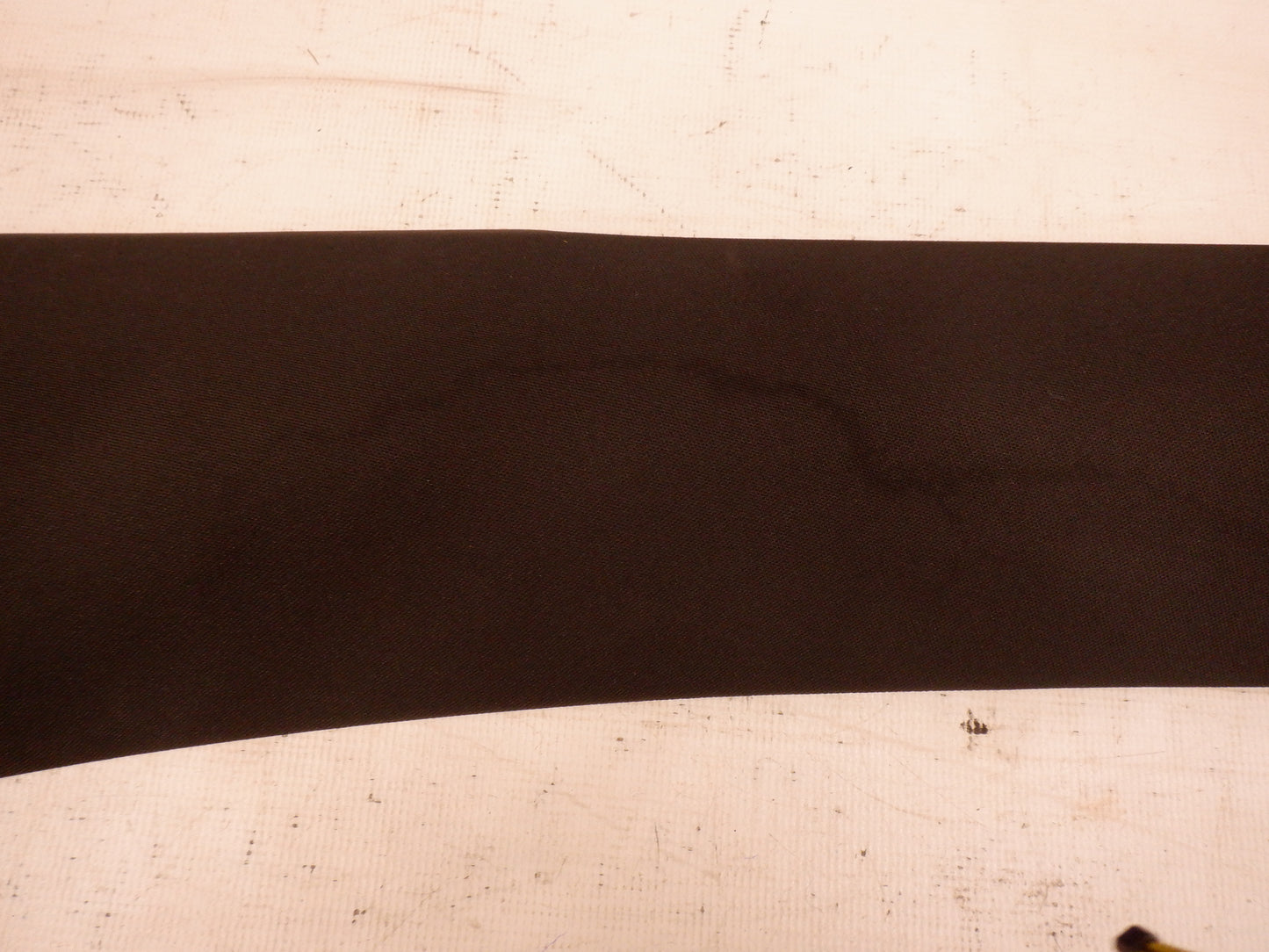 2006 Pontiac GTO LH Drivers Rear Pillar Trim Seat Belt Cover 92089331 OEM - Day's Parts Yard
