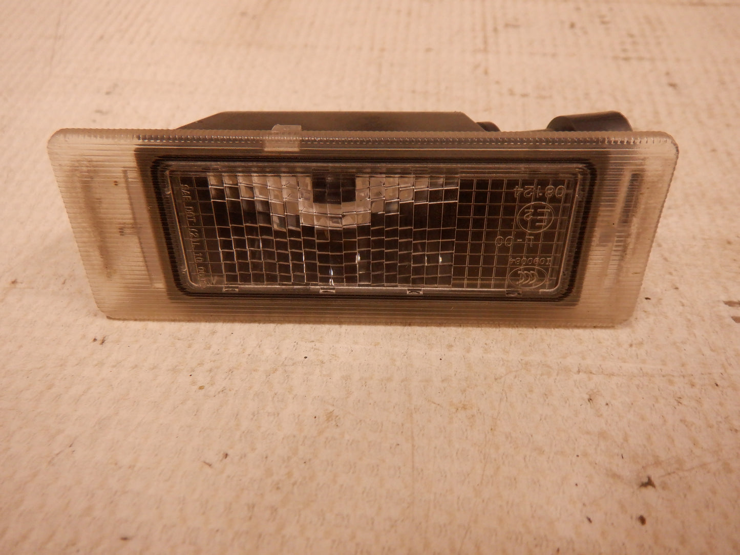 2014 Chevy SS Sedan License Plate Tag Lights OEM - Day's Parts Yard