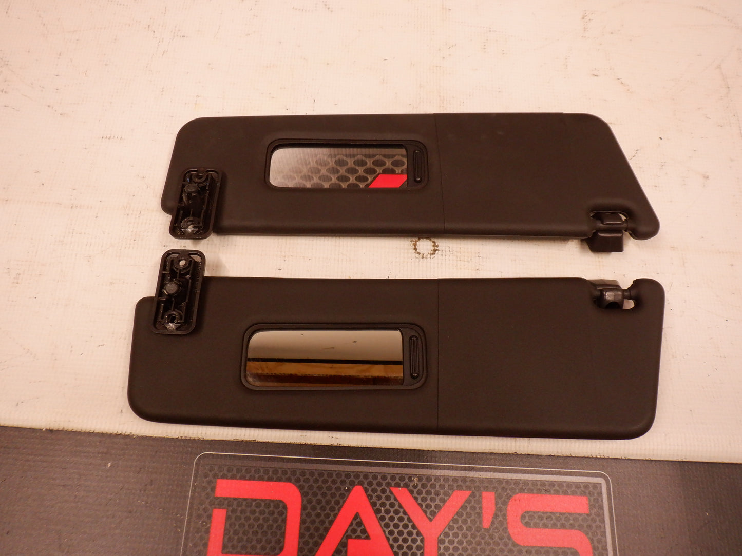 2015 Chevy Camaro Sun Visor Set RH/LH and Clips OEM - Day's Parts Yard