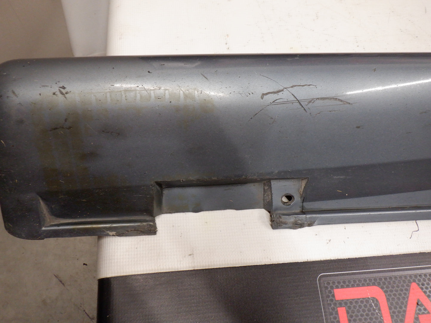 2006 Pontiac GTO LH Rocker Panel Molding Trim 92059937 92078057 OEM - Day's Parts Yard