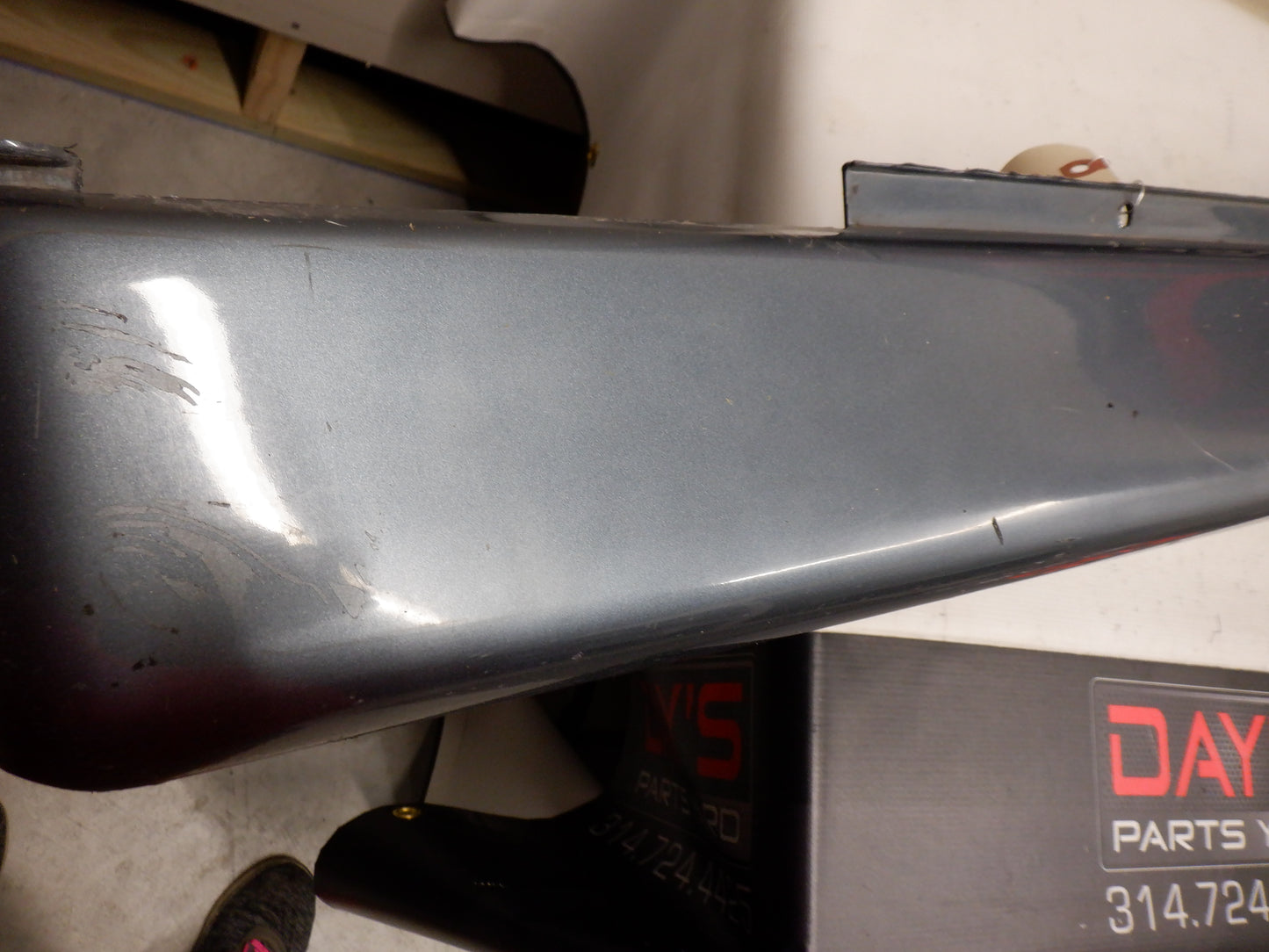 2006 Pontiac GTO LH Rocker Panel Molding Trim 92059937 92078057 OEM - Day's Parts Yard