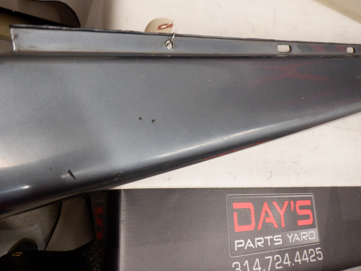 2006 Pontiac GTO LH Rocker Panel Molding Trim 92059937 92078057 OEM - Day's Parts Yard