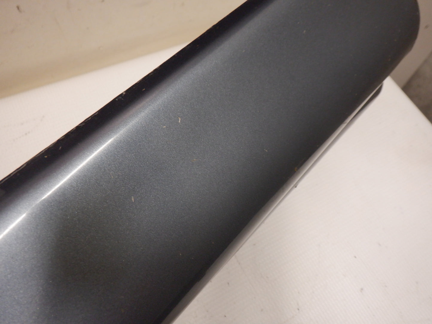 2006 Pontiac GTO LH Rocker Panel Molding Trim 92059937 92078057 OEM - Day's Parts Yard