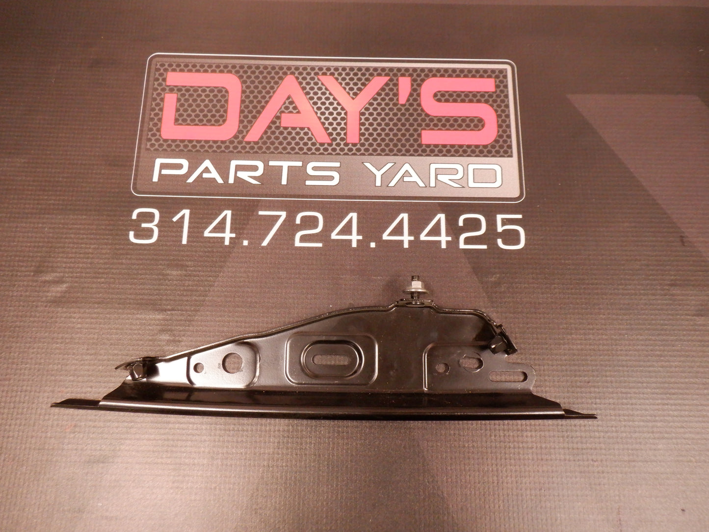 2010-2015 Chevy Camaro Window Regulator E028441140 OEM - Day's Parts Yard