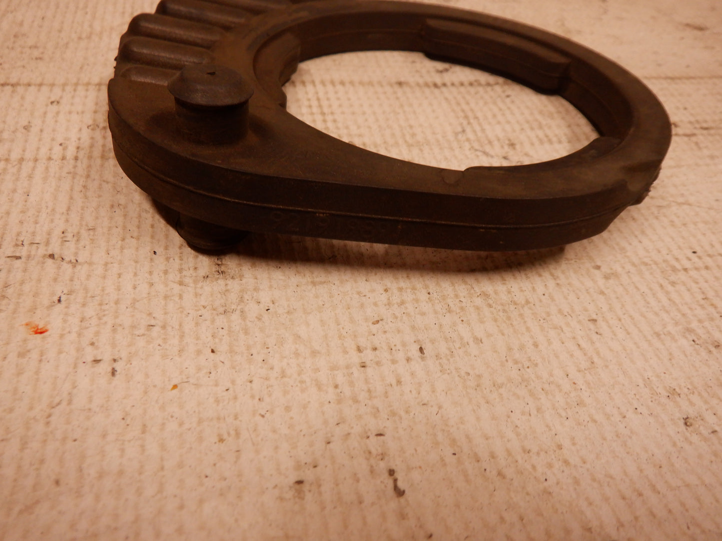 2015 Chevy SS Sedan Rear Cradle Rubber Isolators OEM - Day's Parts Yard