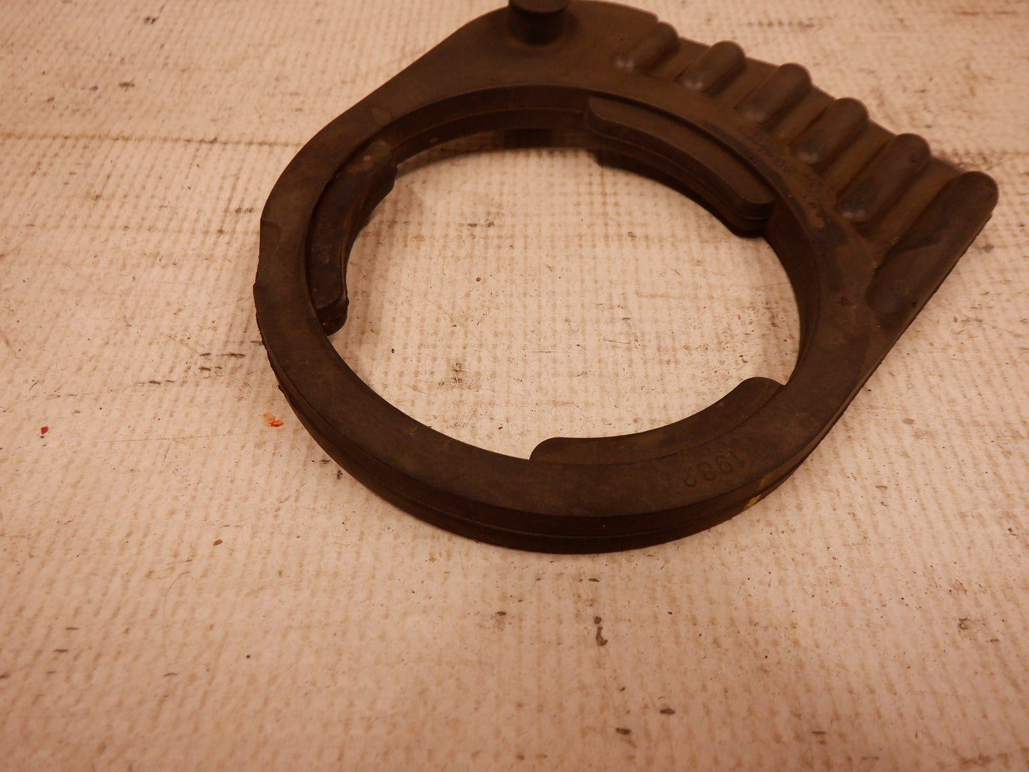 2015 Chevy SS Sedan Rear Cradle Rubber Isolators OEM - Day's Parts Yard