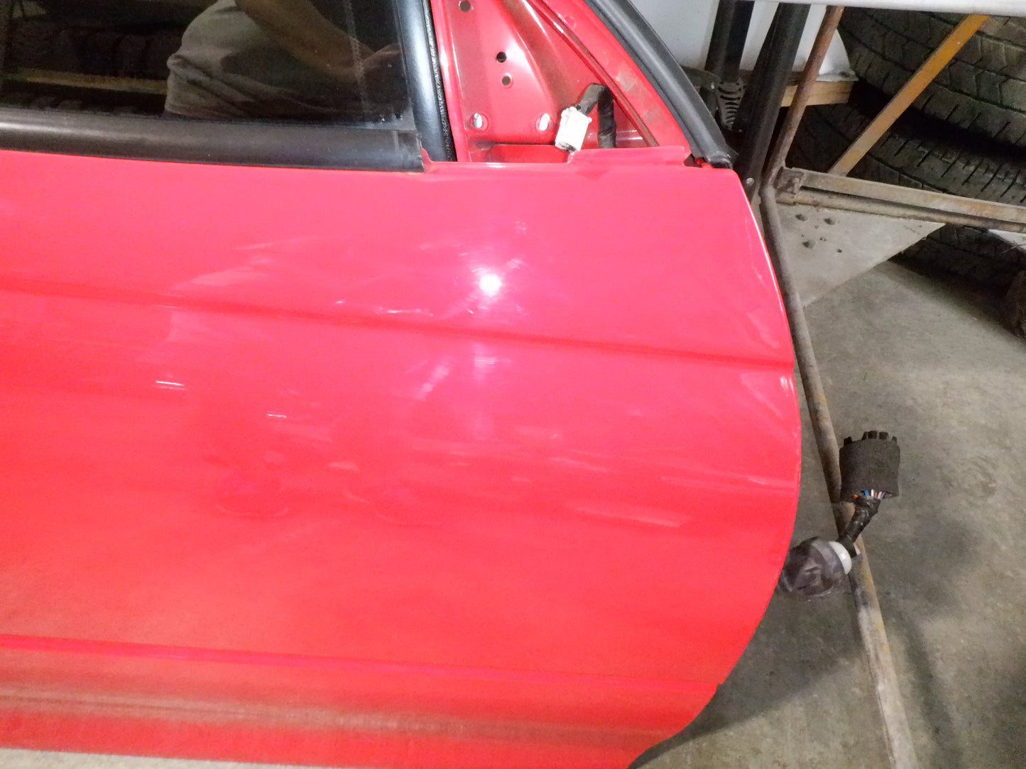 2005 Pontiac GTO RH Passenger Door Assembly OEM - Day's Parts Yard