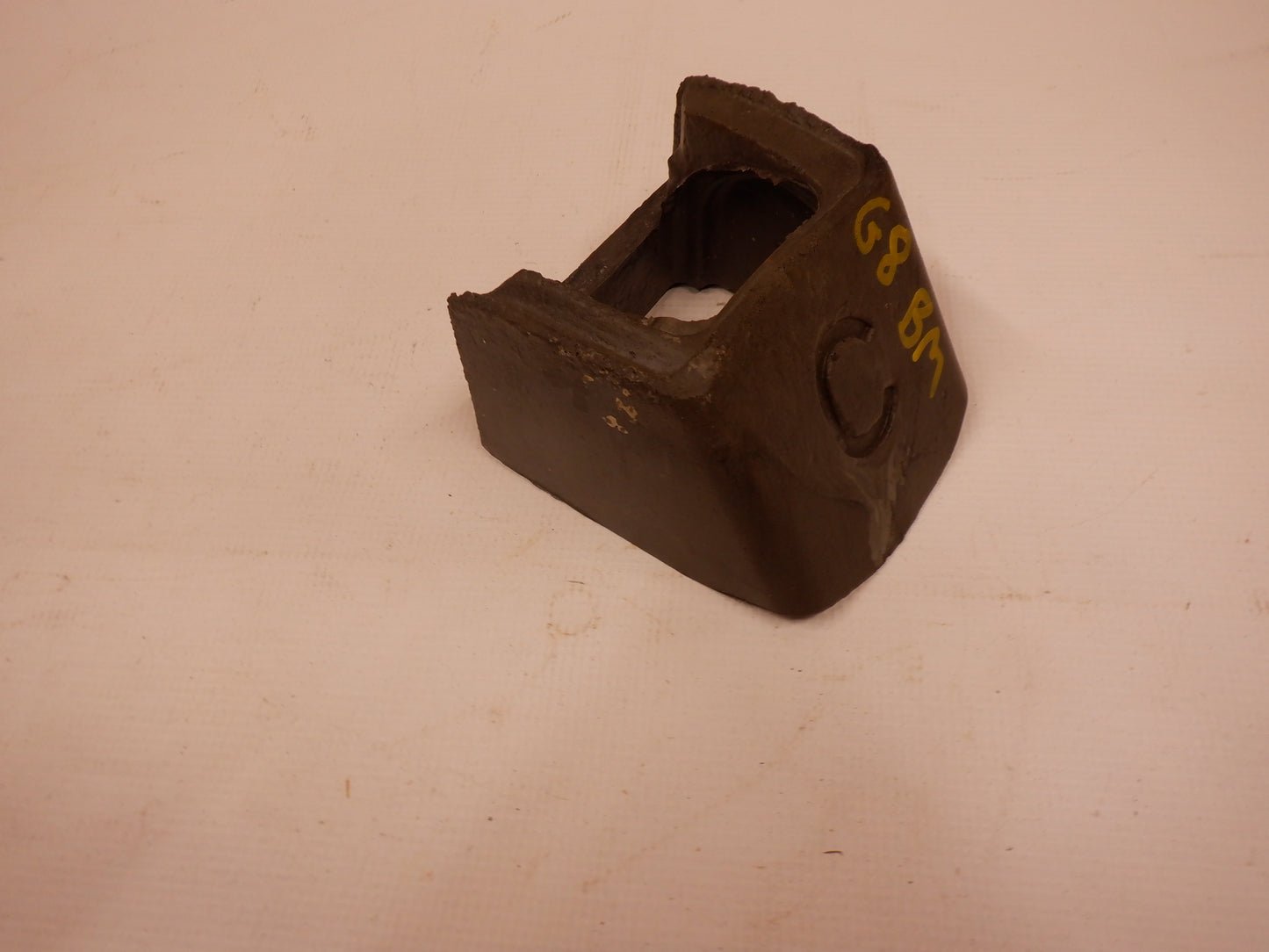 2009 Pontiac G8 Seatbelt Trim 92171129 OEM - Day's Parts Yard