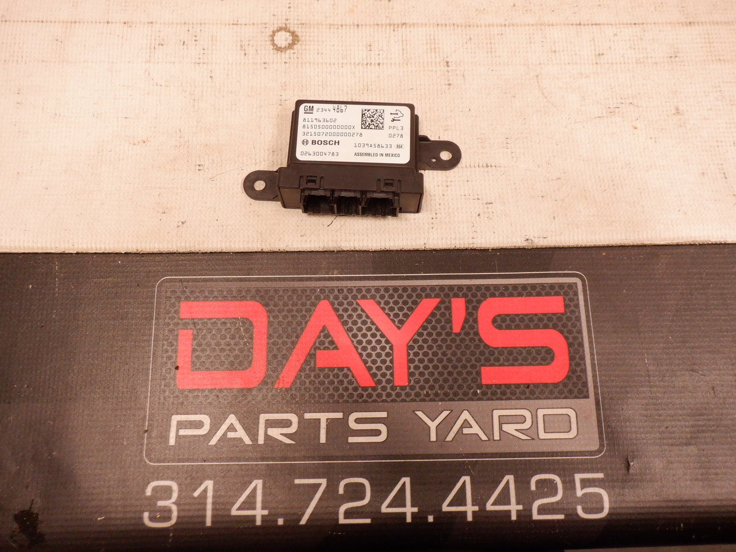 2015 Chevy SS Sedan Parking Assist Control Module 23444867 OEM - Day's Parts Yard