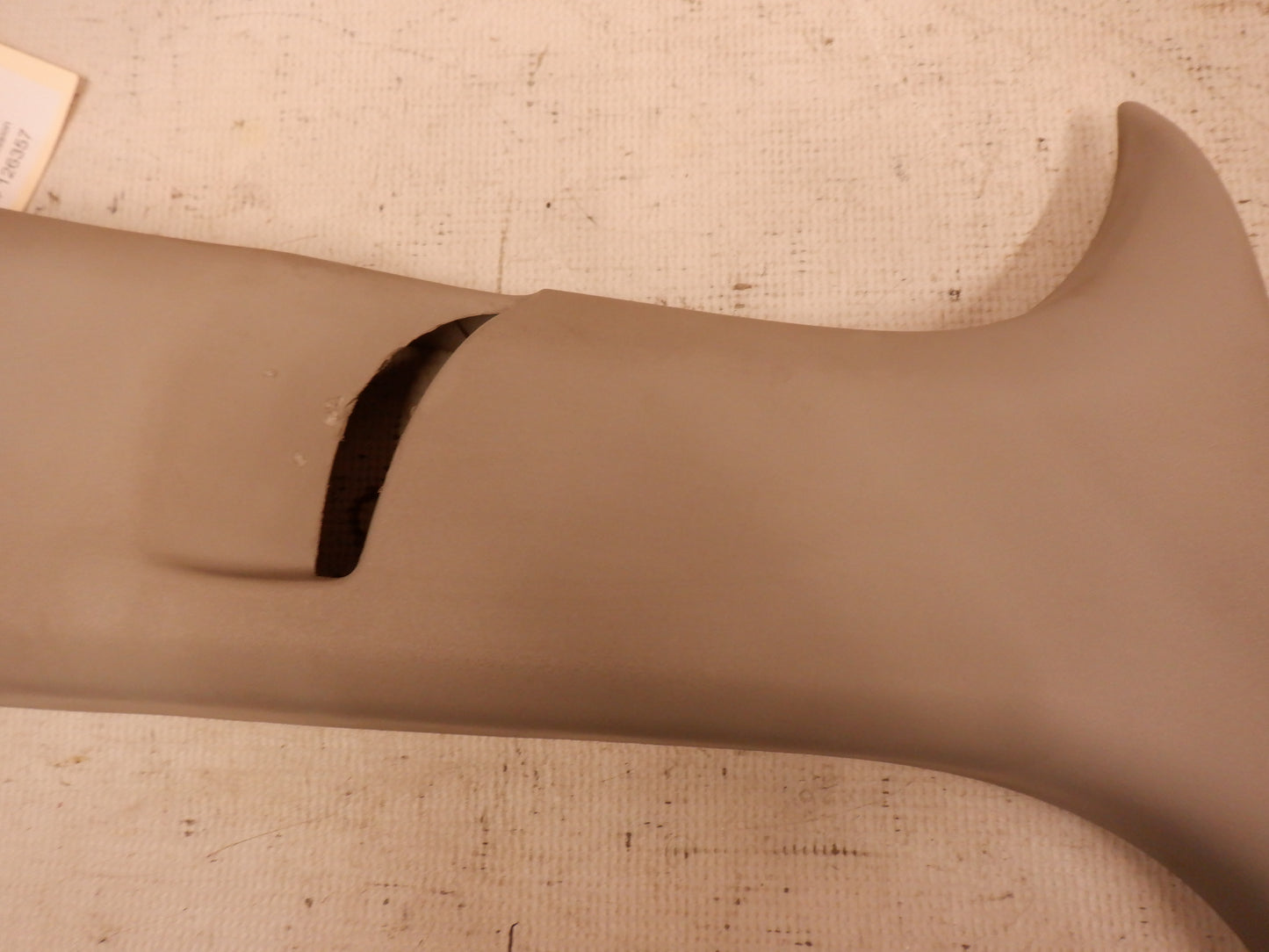 2015 Chevy SS Sedan RH Passenger Upper B Pillar 92295191 OEM - Day's Parts Yard