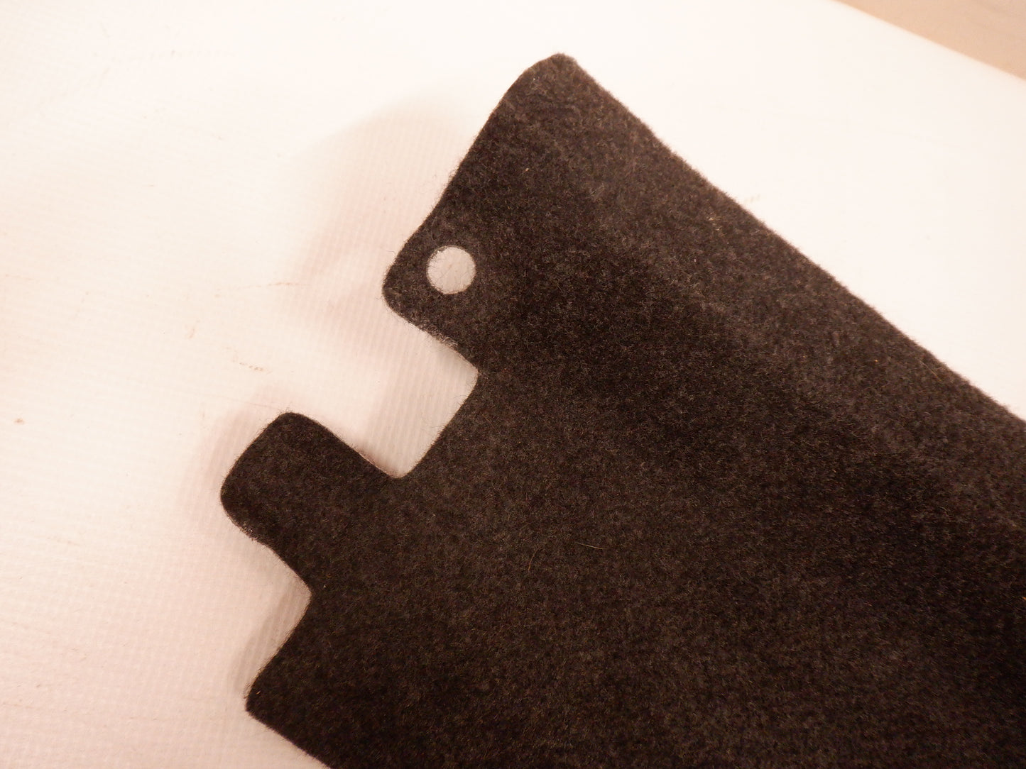 2009 Pontiac G8 WM Ski Port Felt Cover OEM - Day's Parts Yard