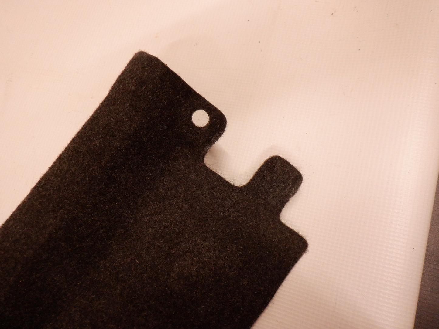2009 Pontiac G8 WM Ski Port Felt Cover OEM - Day's Parts Yard