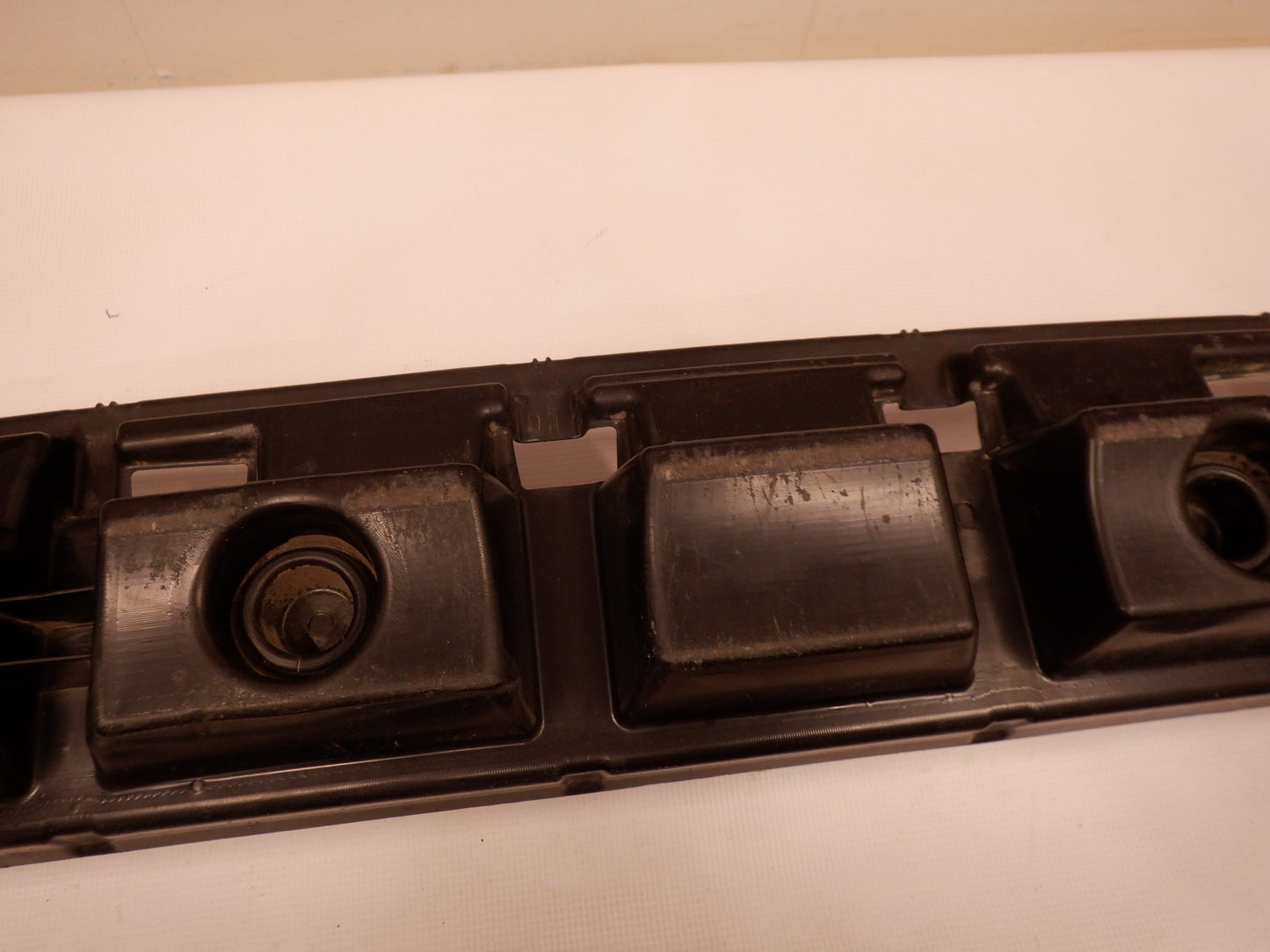 2008 Pontiac G8 Rear Bumper Impact Absorber Bar 92202878 OEM - Day's Parts Yard