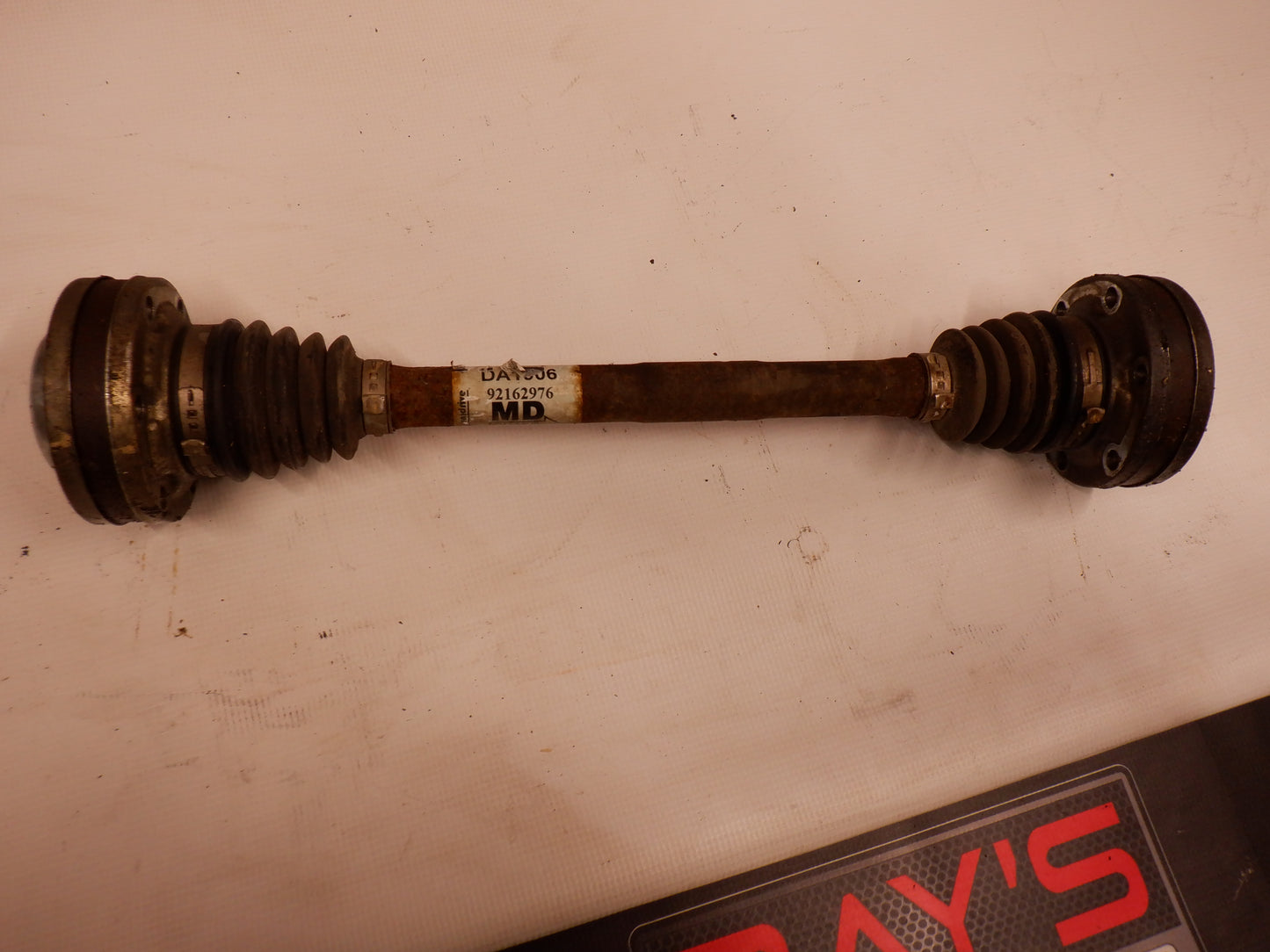2004-2006 Pontiac GTO Rear Axle Shaft 92162976 OEM - Day's Parts Yard