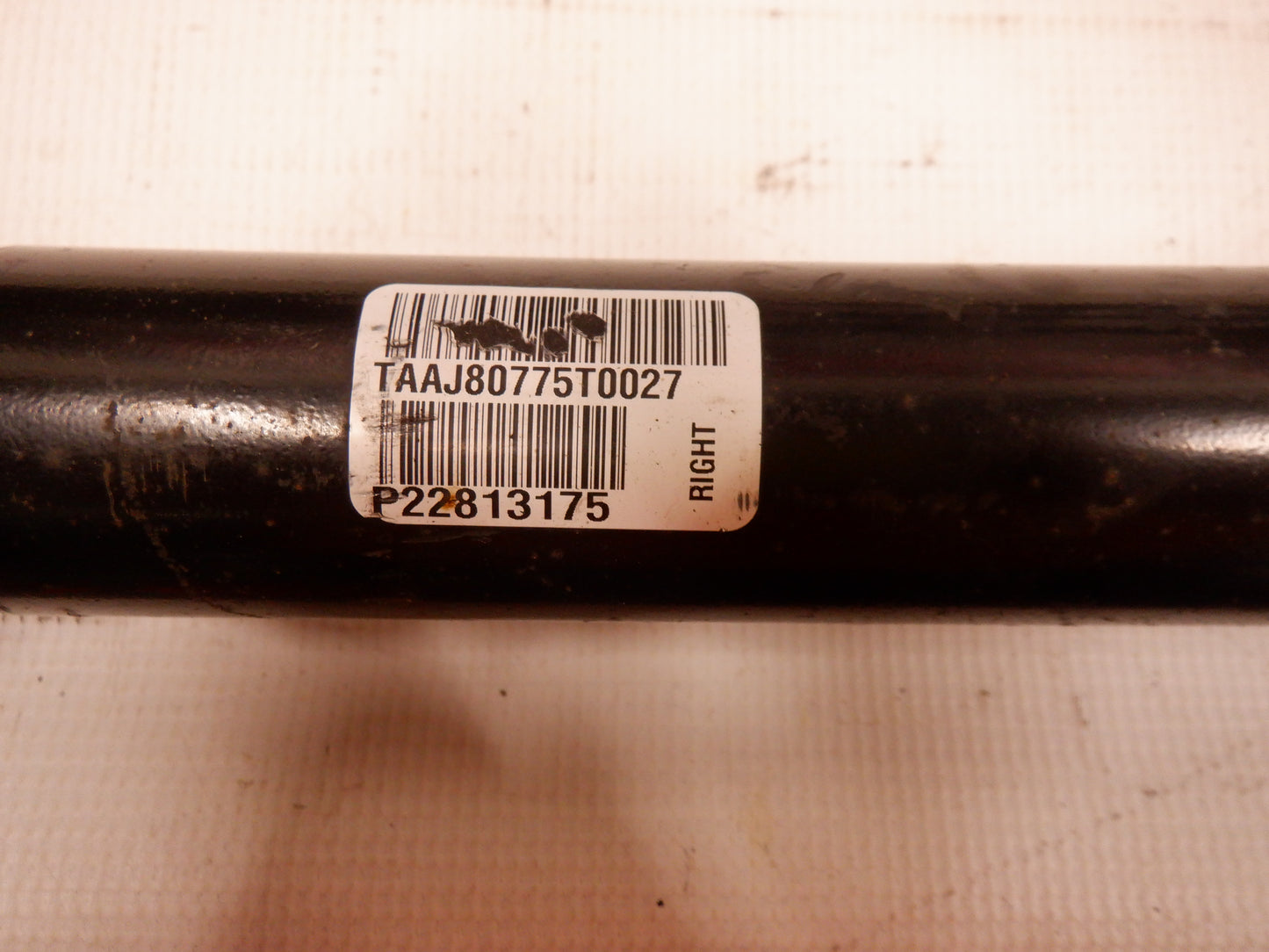 2010 Chevy Camaro Axle Shaft Passenger RH Half Shaft 922813175 OEM - Day's Parts Yard