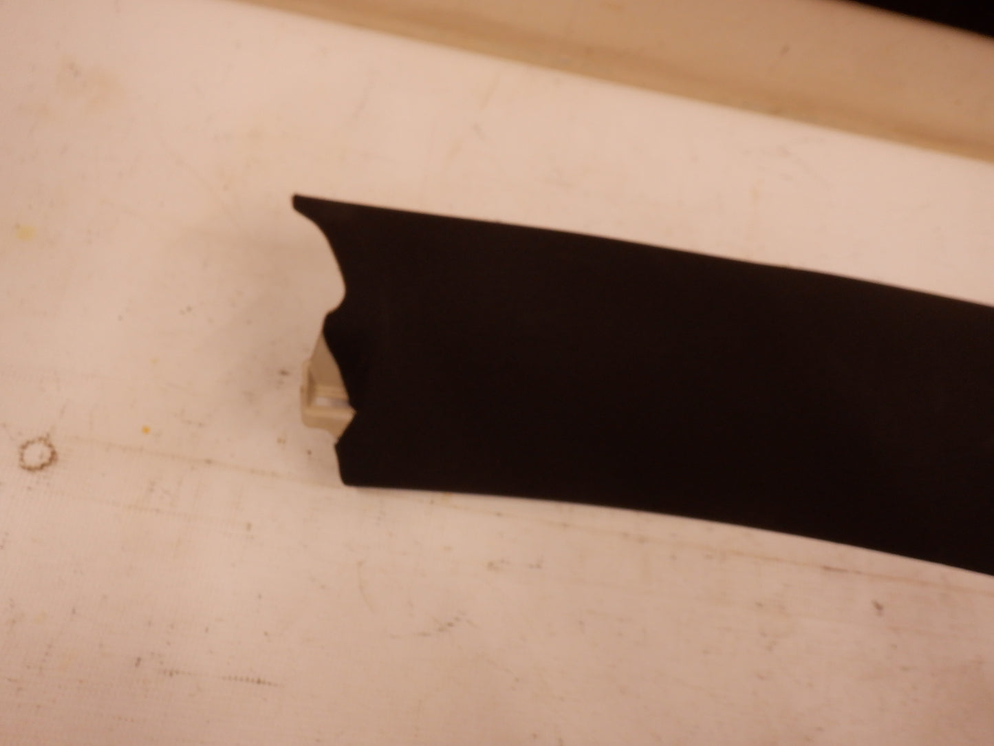 2005 Pontiac GTO Rear C Pillar Trim Seat Belt Cover RH 92089330 OEM - Day's Parts Yard