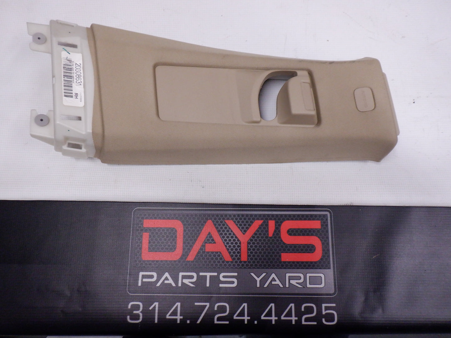 2008-2014 Cadillac CTS-V Right Side A Pillar Trim COEM - Day's Parts Yard