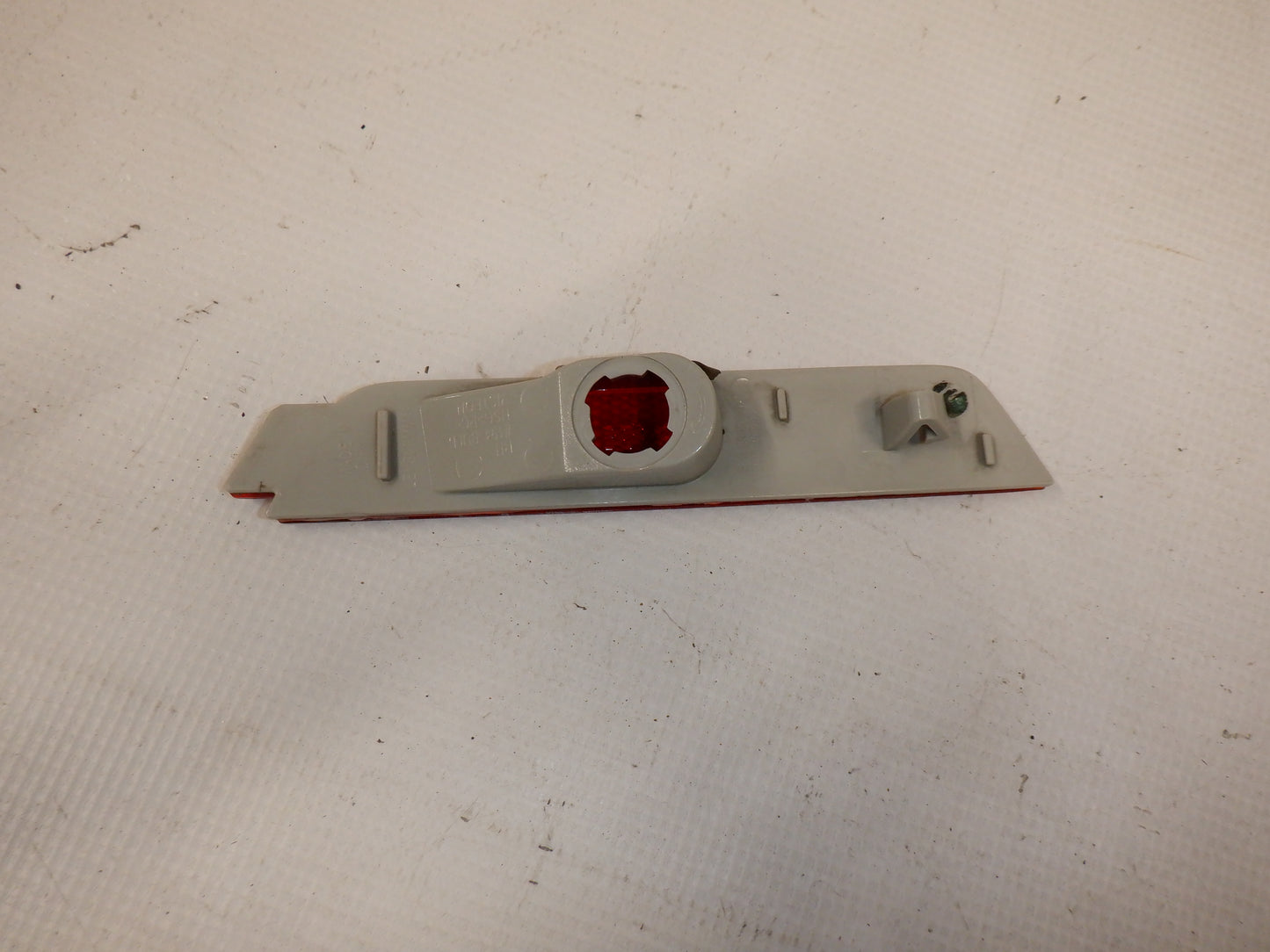 2012-15 Chevy Camaro Rear RH Passenger Rear Bumper Marker Light 92195247 OEM - Day's Parts Yard