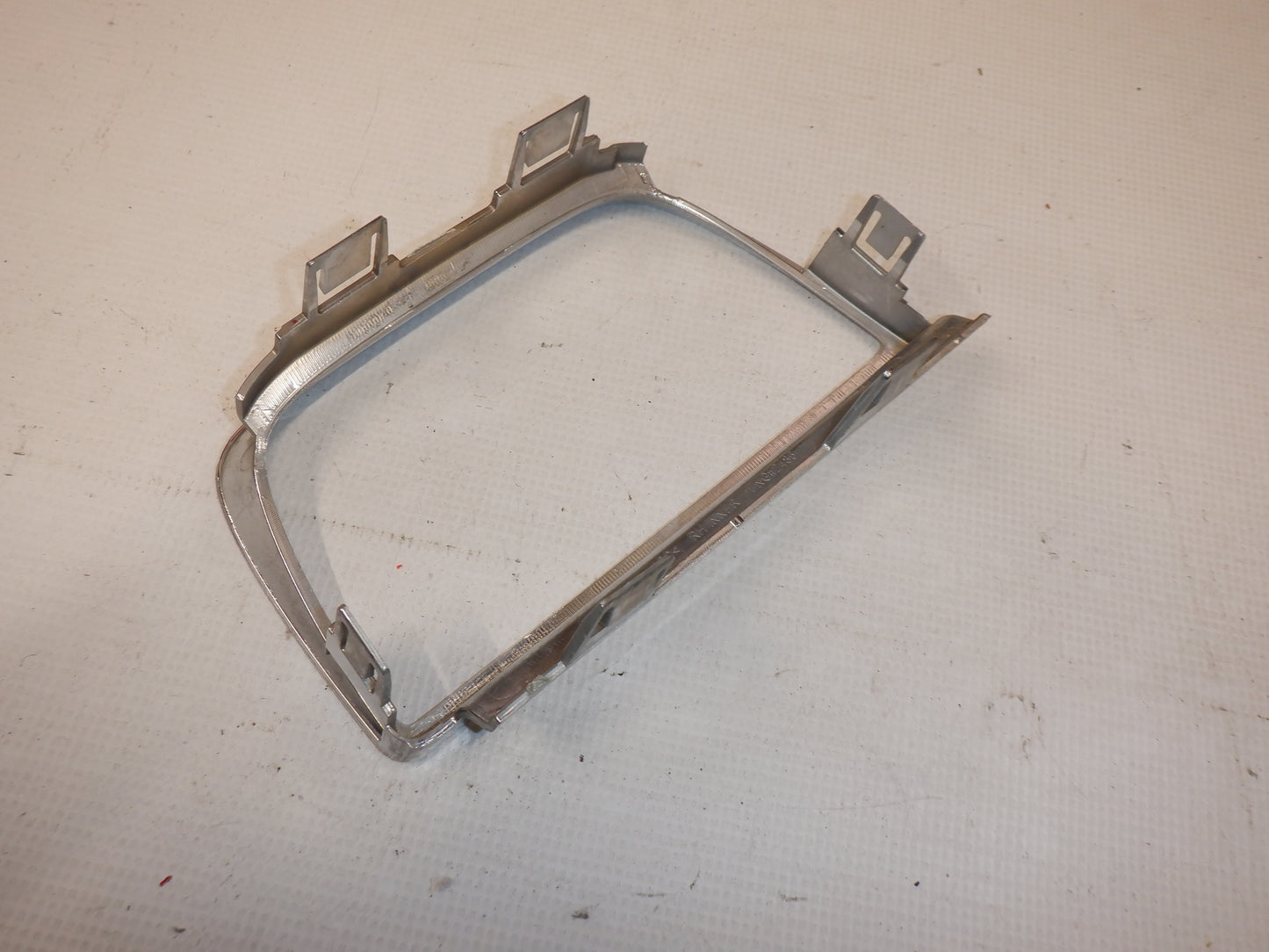 2010-2013 Chevy Camaro RH Inner Tail Light Bezel 92198055 OEM - Day's Parts Yard