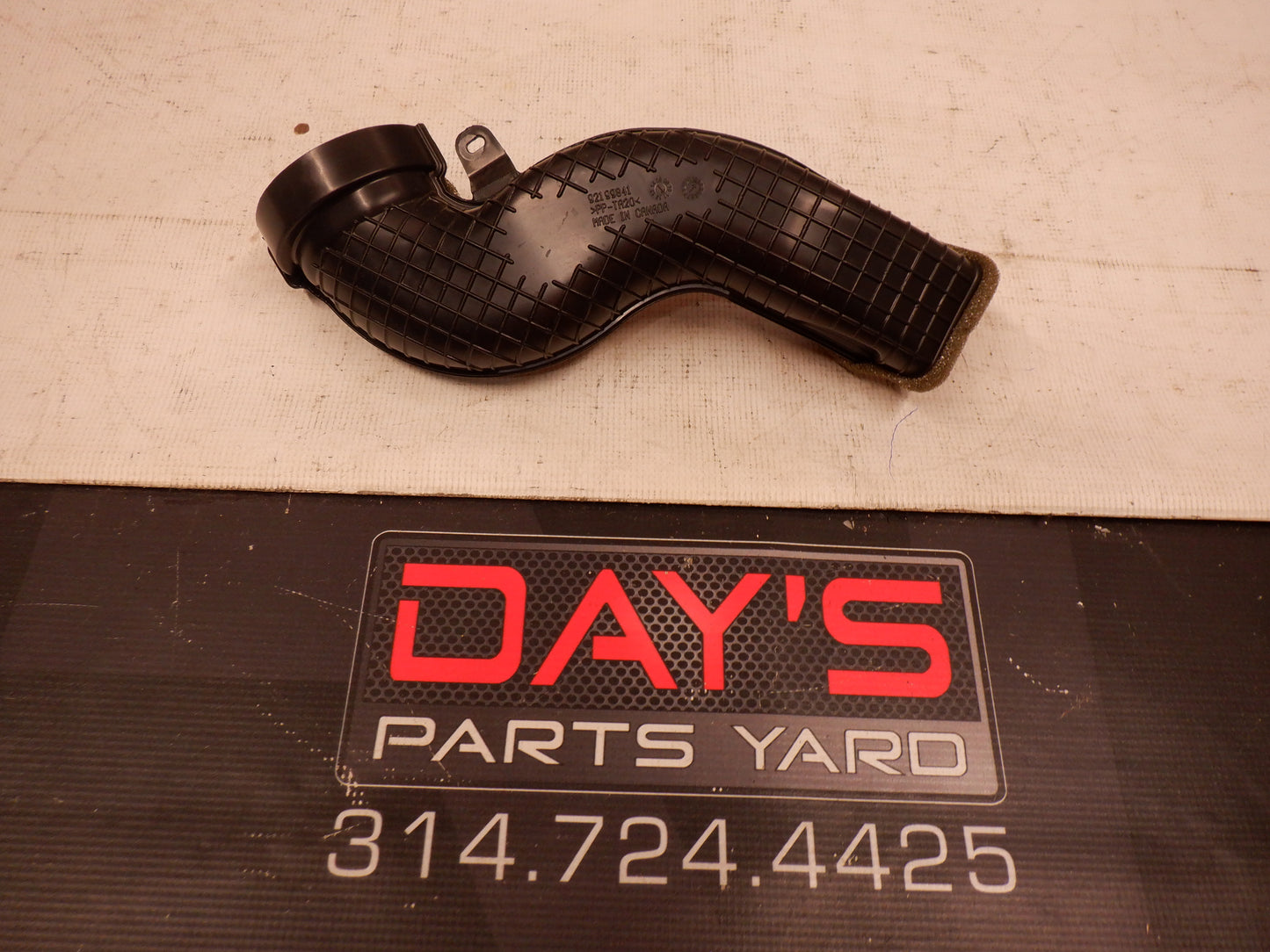 2011 Chevy SS Camaro Convertible Right Passenger Air Vent 92199841 OEM - Day's Parts Yard