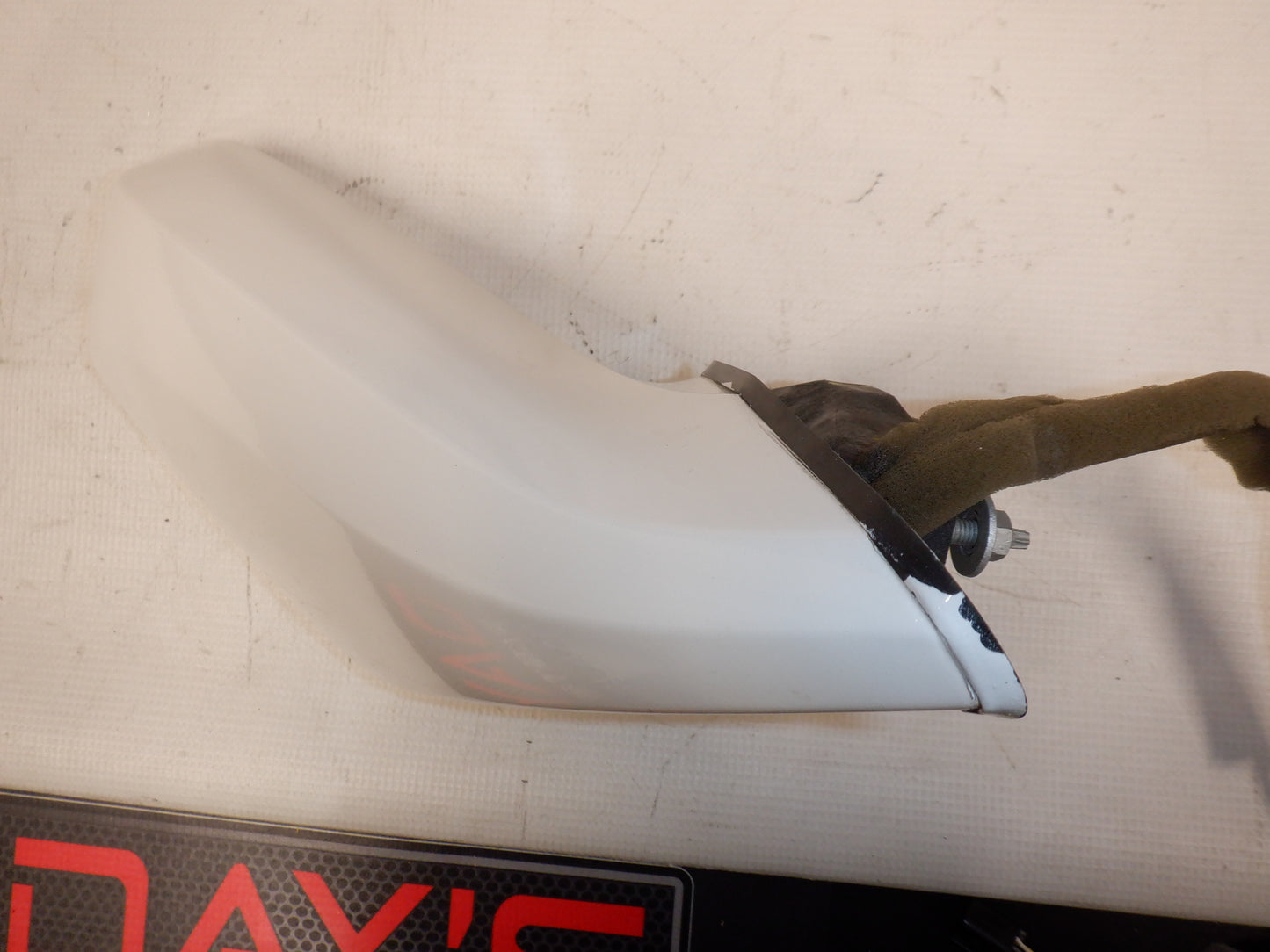 2011 Chevy Camaro LH Drivers Exterior Mirror OEM - Day's Parts Yard